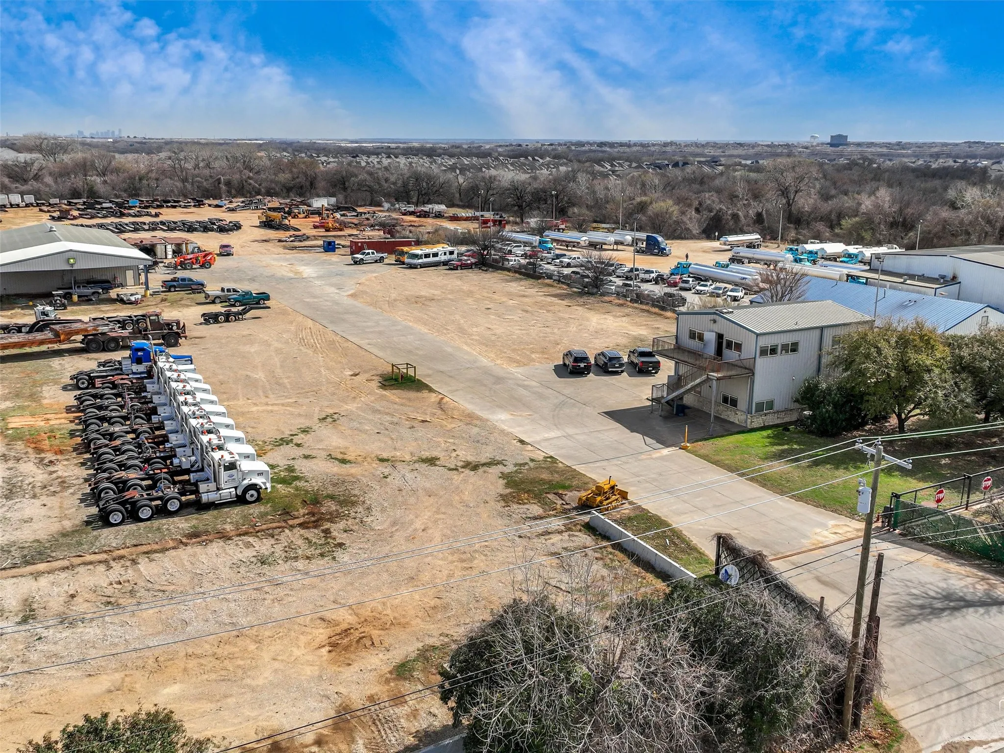 Improved Land For Sale in Tarrant County , 3550 S Main Street, Fort Worth, Texas 76040, 0, 0, Garage spaces, 0 Sqft, built in 0, mls#21185443, Real Estate Agent in Fort Worth, Homes For Sale in Tarrant county, Homes For Sale in Fort Worth, Realtor in Fort Worth Texas, Real Estate Brokerage Independent Realty Texas, Luminita Cordes Realtor