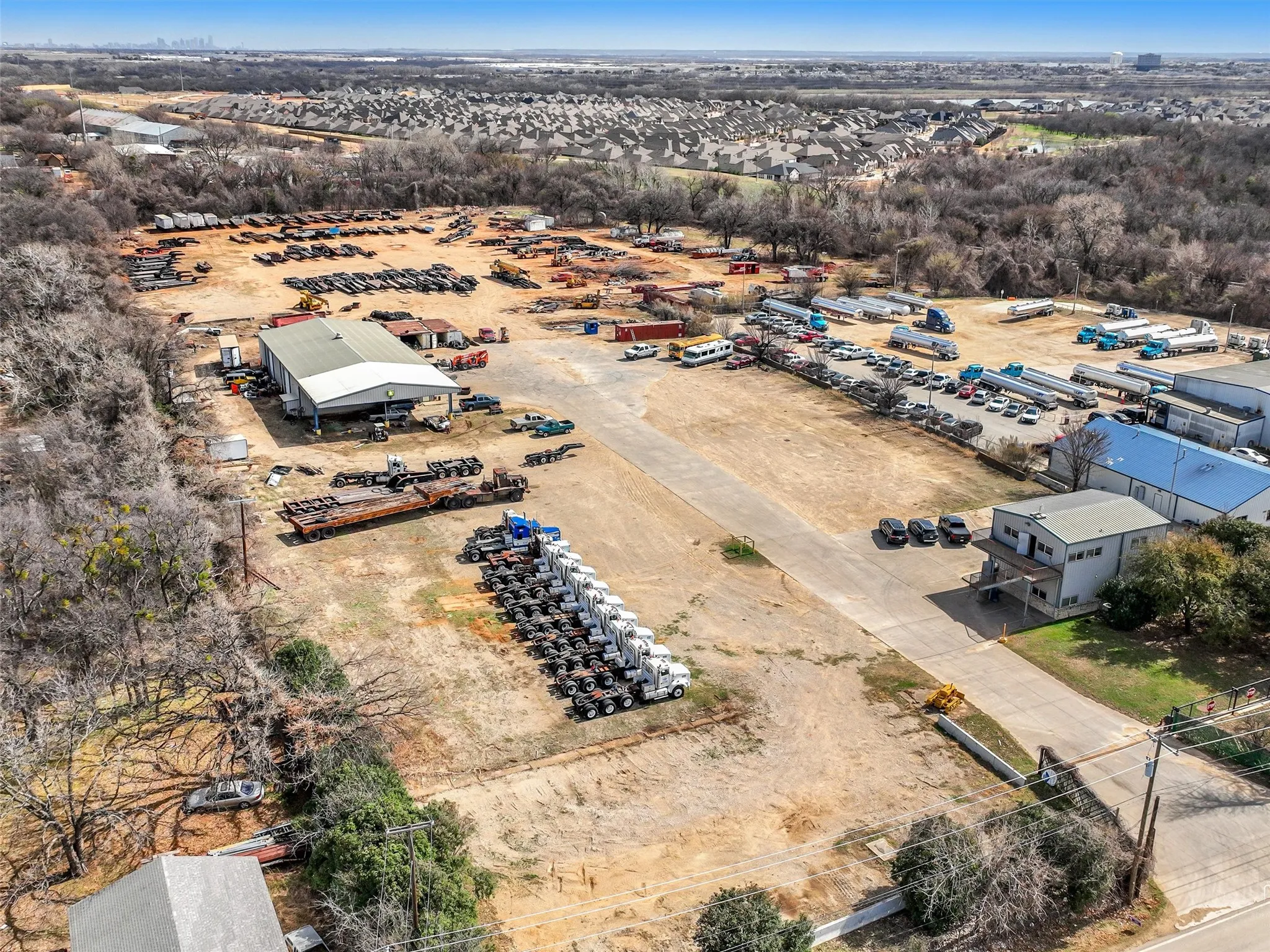 Improved Land For Sale in Tarrant County , 3550 S Main Street, Fort Worth, Texas 76040, 0, 0, Garage spaces, 0 Sqft, built in 0, mls#21185443, Real Estate Agent in Fort Worth, Homes For Sale in Tarrant county, Homes For Sale in Fort Worth, Realtor in Fort Worth Texas, Real Estate Brokerage Independent Realty Texas, Luminita Cordes Realtor