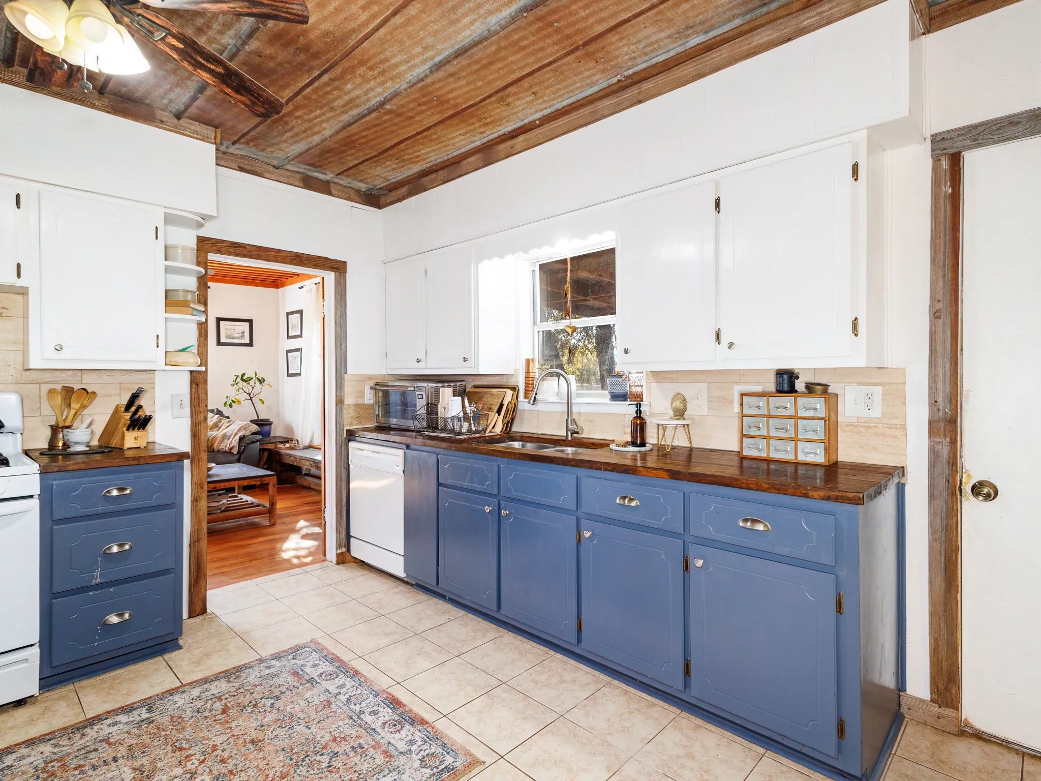Single Family Residence For Sale in Brown County , 3415 Farm Market 1849, Brownwood, Texas 76801, 2 Bedrooms, 2 Bathrooms, Garage spaces, 1,344 Sqft, built in 0, Price $449,000, mls#21182272, Real Estate Agent in Brownwood, Homes For Sale in Brown county, Homes For Sale in Brownwood, Realtor in Brownwood Texas, Real Estate Brokerage Independent Realty Texas, Luminita Cordes Realtor