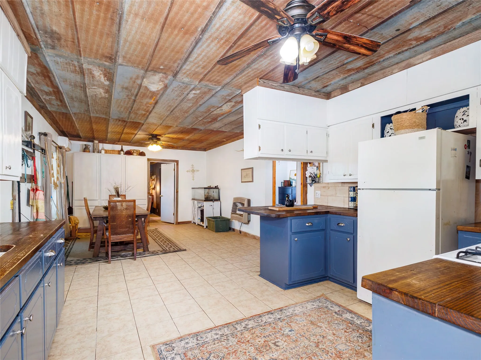 Single Family Residence For Sale in Brown County , 3415 Farm Market 1849, Brownwood, Texas 76801, 2 Bedrooms, 2 Bathrooms, Garage spaces, 1,344 Sqft, built in 0, Price $449,000, mls#21182272, Real Estate Agent in Brownwood, Homes For Sale in Brown county, Homes For Sale in Brownwood, Realtor in Brownwood Texas, Real Estate Brokerage Independent Realty Texas, Luminita Cordes Realtor