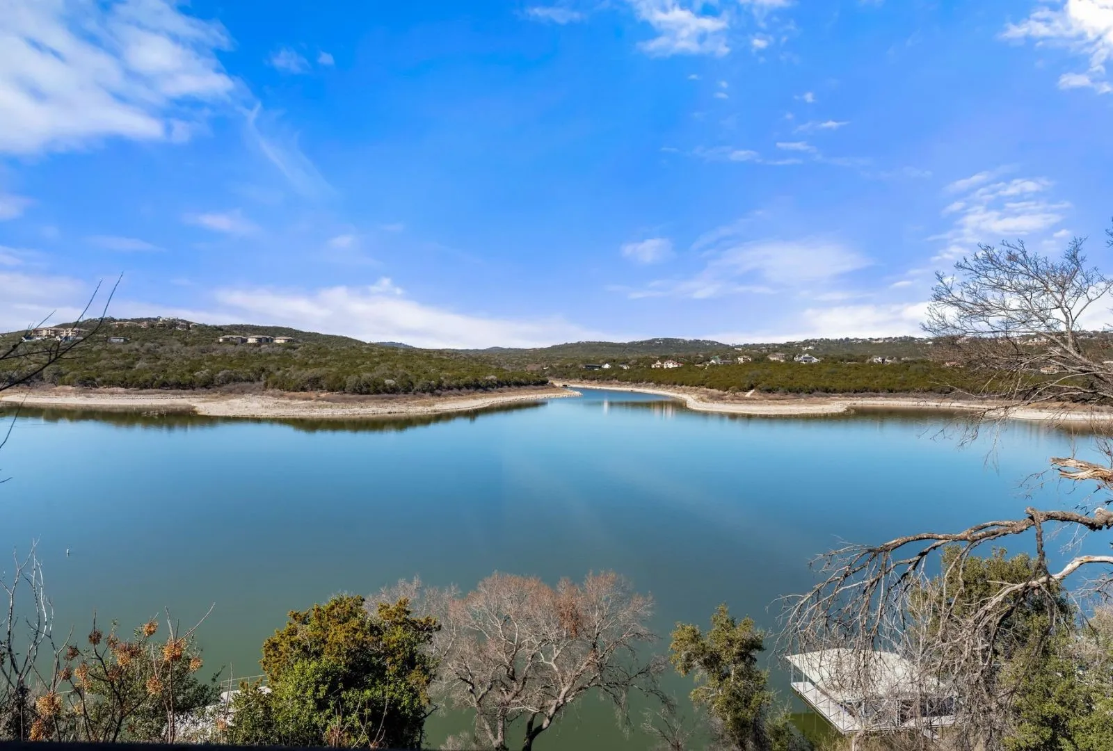 Single Family Residence For Sale in Travis County , 8124 Joy Road, Volente, Texas 78641, 3 Bedroom, 3 Bathroom, Garage spaces, 1,904 Sqft, built in 1957, Preowned, mls#21187385, Real Estate Agent in Volente, Homes For Sale in Travis county, Homes For Sale in Volente, Realtor in Volente Texas, Real Estate Brokerage Independent Realty Texas, Luminita Cordes Realtor