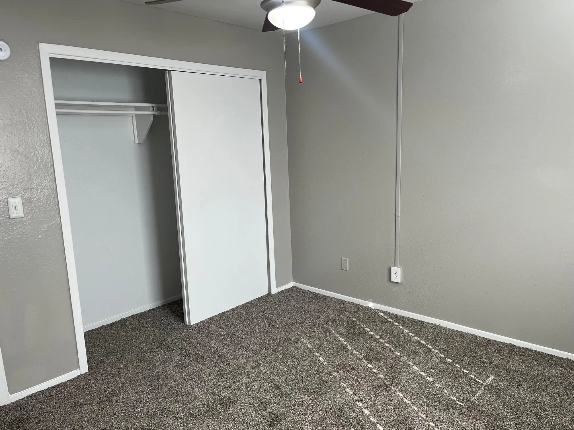 Condominium For Sale in Tarrant County , 1122 Millview Drive 604, Arlington, Texas 76012, 2 Bedroom, 2 Bathroom, Garage spaces, 950 Sqft, built in 1984, mls#21187662, Real Estate Agent in Arlington, Homes For Sale in Tarrant county, Homes For Sale in Arlington, Realtor in Arlington Texas, Real Estate Brokerage Independent Realty Texas, Luminita Cordes Realtor