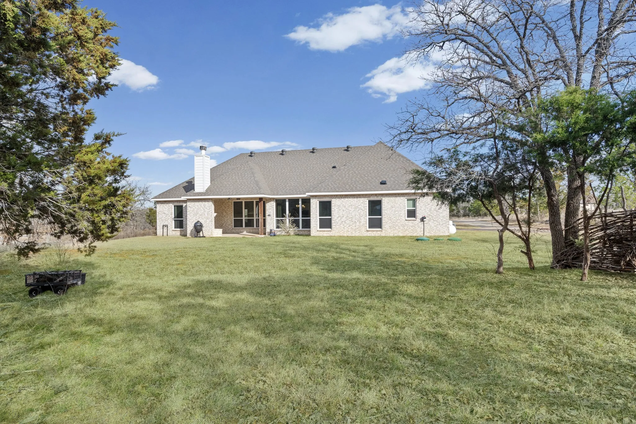 Single Family Residence For Sale in Parker County , 1045 Churchill Lane, Millsap, Texas 76066, 3 Bedroom, 2 Bathroom, 2 Garage spaces, 2,040 Sqft, built in 2022, Preowned, mls#21176557, Real Estate Agent in Millsap, Homes For Sale in Parker county, Homes For Sale in Millsap, Realtor in Millsap Texas, Real Estate Brokerage Independent Realty Texas, Luminita Cordes Realtor