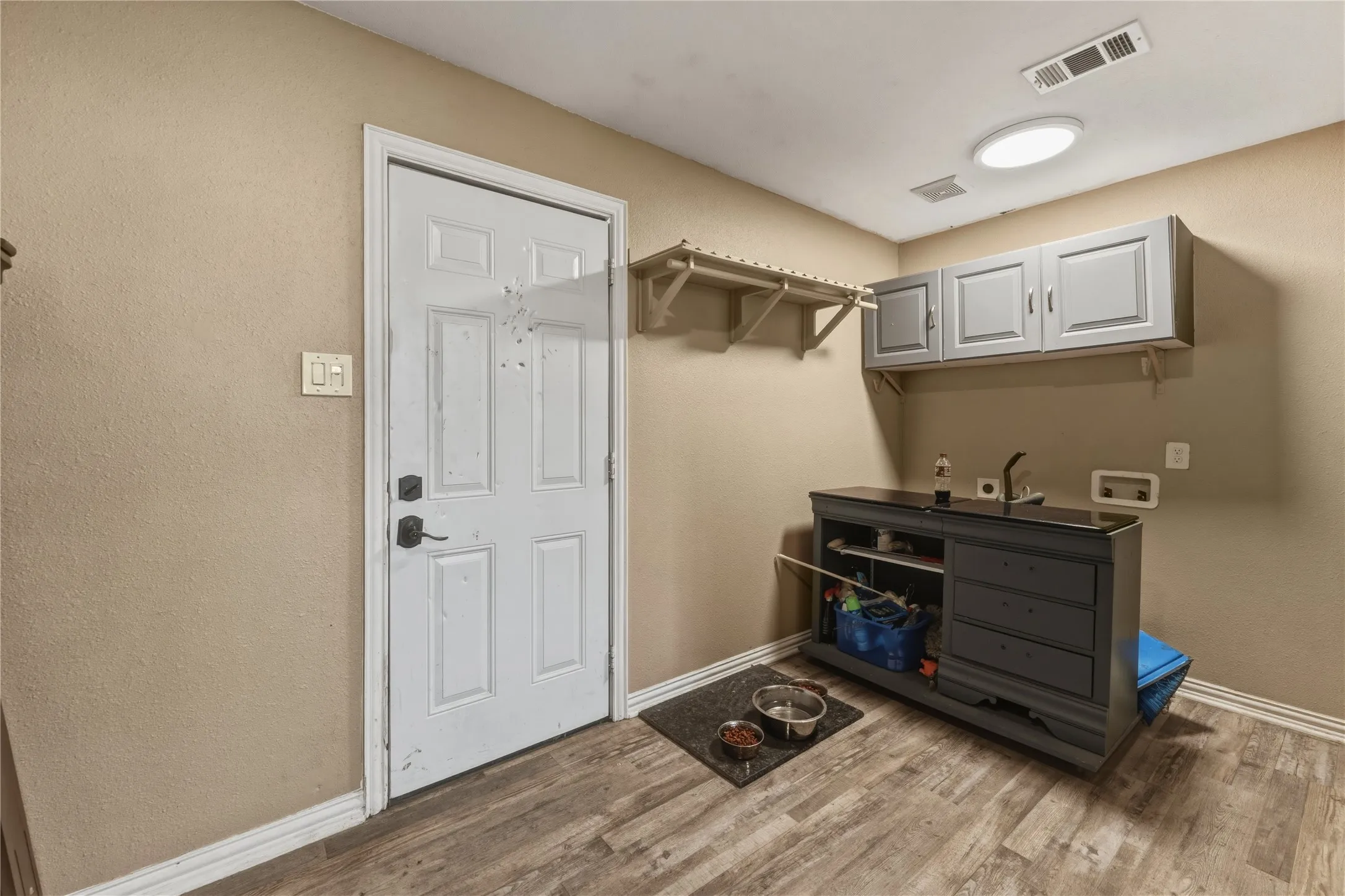 Single Family Residence For Sale in Collin County , 110 Reese Street, Josephine, Texas 75173, 3 Bedrooms, 2 Bathrooms, Garage spaces, 1,500 Sqft, built in 2016, Preowned, Price $220,000, mls#21187720, Real Estate Agent in Josephine, Homes For Sale in Collin county, Homes For Sale in Josephine, Realtor in Josephine Texas, Real Estate Brokerage Independent Realty Texas, Luminita Cordes Realtor