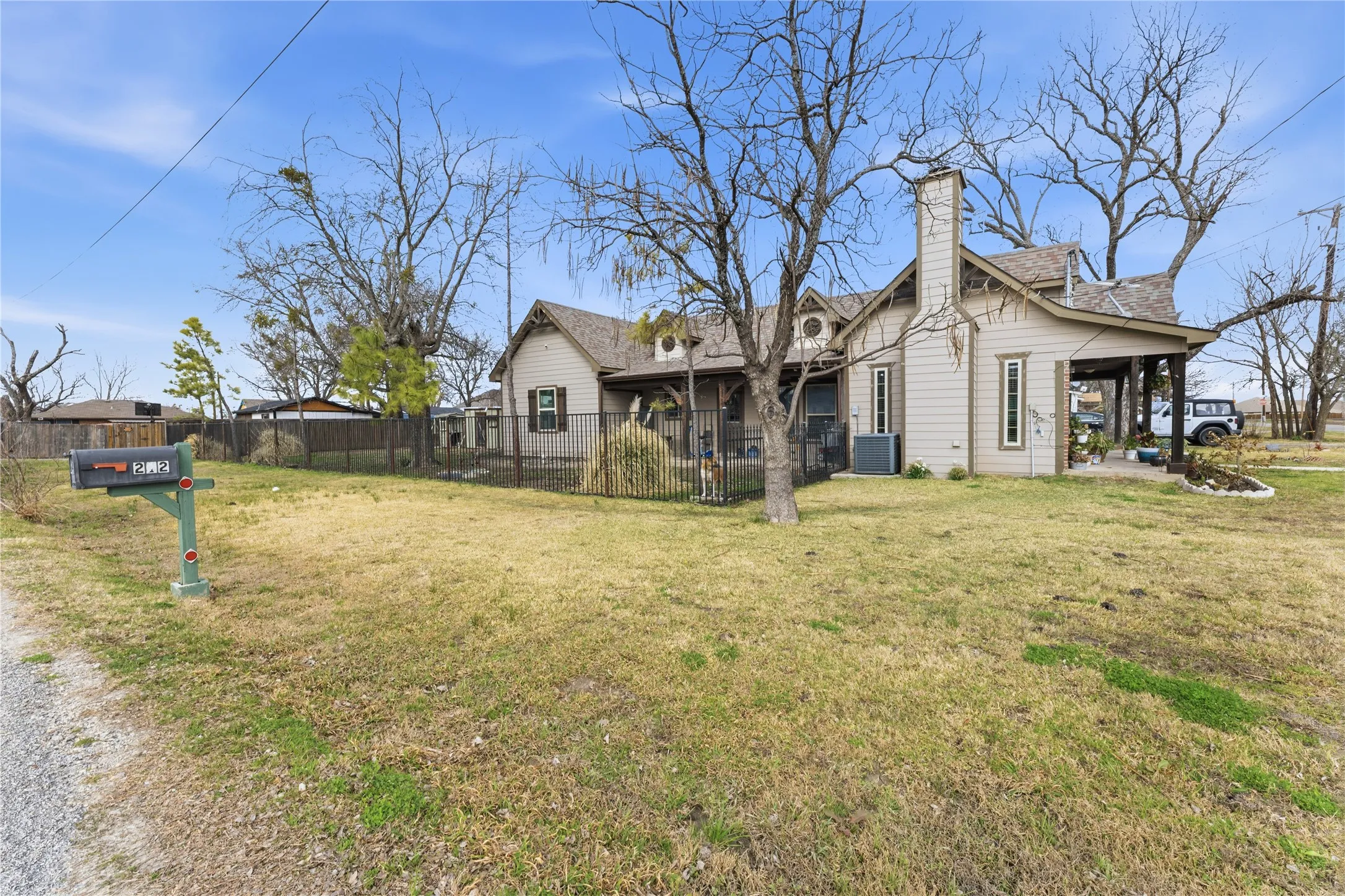 Single Family Residence For Sale in Collin County , 110 Reese Street, Josephine, Texas 75173, 3 Bedrooms, 2 Bathrooms, Garage spaces, 1,500 Sqft, built in 2016, Preowned, Price $220,000, mls#21187720, Real Estate Agent in Josephine, Homes For Sale in Collin county, Homes For Sale in Josephine, Realtor in Josephine Texas, Real Estate Brokerage Independent Realty Texas, Luminita Cordes Realtor