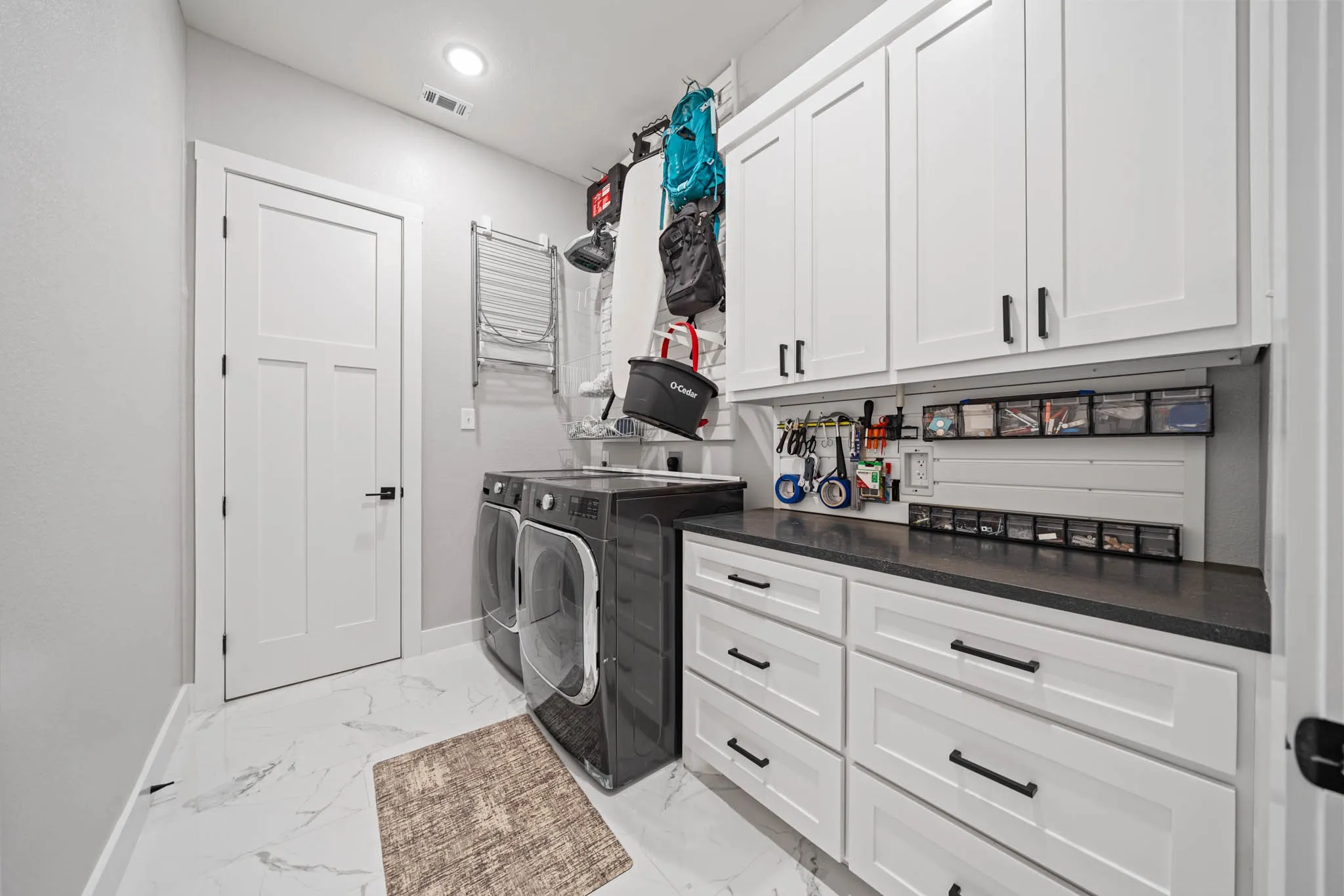 Single Family Residence For Sale in Mc Lennan County , 12010 Kenai Circle, Woodway, Texas 76712, 4 Bedroom, 3 Bathroom, 2 Garage spaces, 2,845 Sqft, built in 2022, Preowned, mls#21180548, Real Estate Agent in Woodway, Homes For Sale in Mc Lennan county, Homes For Sale in Woodway, Realtor in Woodway Texas, Real Estate Brokerage Independent Realty Texas, Luminita Cordes Realtor