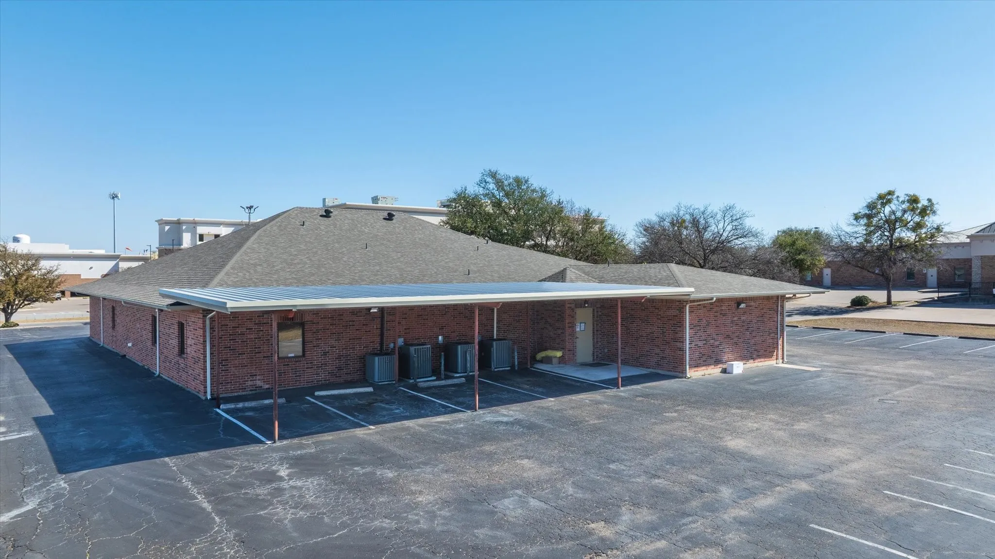 Office For Sale in Hood County , 1318 Paluxy Road, Granbury, Texas 76048, 0, 0, Garage spaces, 0 Sqft, built in 1986, Preowned, mls#21185984, Real Estate Agent in Granbury, Homes For Sale in Hood county, Homes For Sale in Granbury, Realtor in Granbury Texas, Real Estate Brokerage Independent Realty Texas, Luminita Cordes Realtor