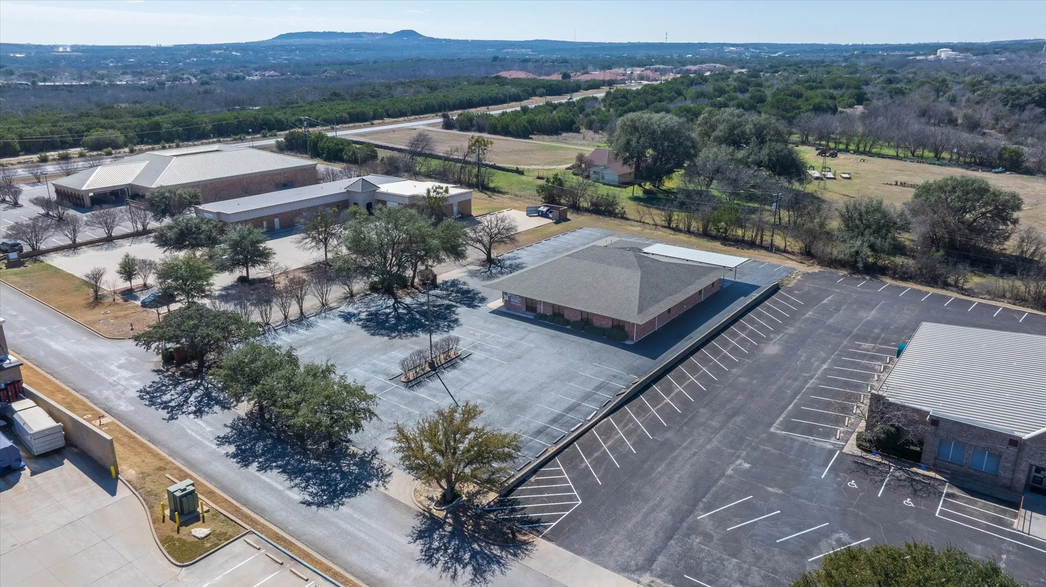 Office For Sale in Hood County , 1318 Paluxy Road, Granbury, Texas 76048, 0, 0, Garage spaces, 0 Sqft, built in 1986, Preowned, mls#21185984, Real Estate Agent in Granbury, Homes For Sale in Hood county, Homes For Sale in Granbury, Realtor in Granbury Texas, Real Estate Brokerage Independent Realty Texas, Luminita Cordes Realtor
