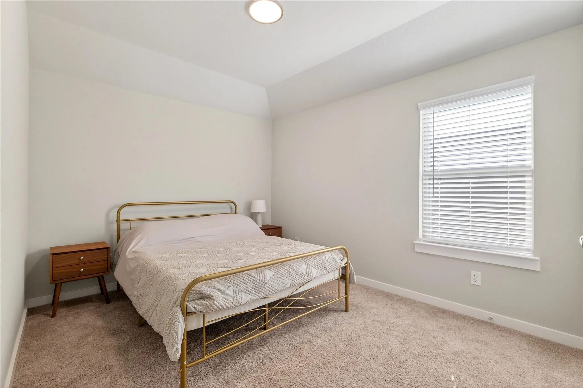 Single Family Residence For Sale in Collin County , 4713 Whitehill Trail, Princeton, Texas 75071, 4 Bedroom, 3 Bathroom, 22 Garage spaces, 2,367 Sqft, built in 2023, Preowned, mls#21187737, Real Estate Agent in Princeton, Homes For Sale in Collin county, Homes For Sale in Princeton, Realtor in Princeton Texas, Real Estate Brokerage Independent Realty Texas, Luminita Cordes Realtor