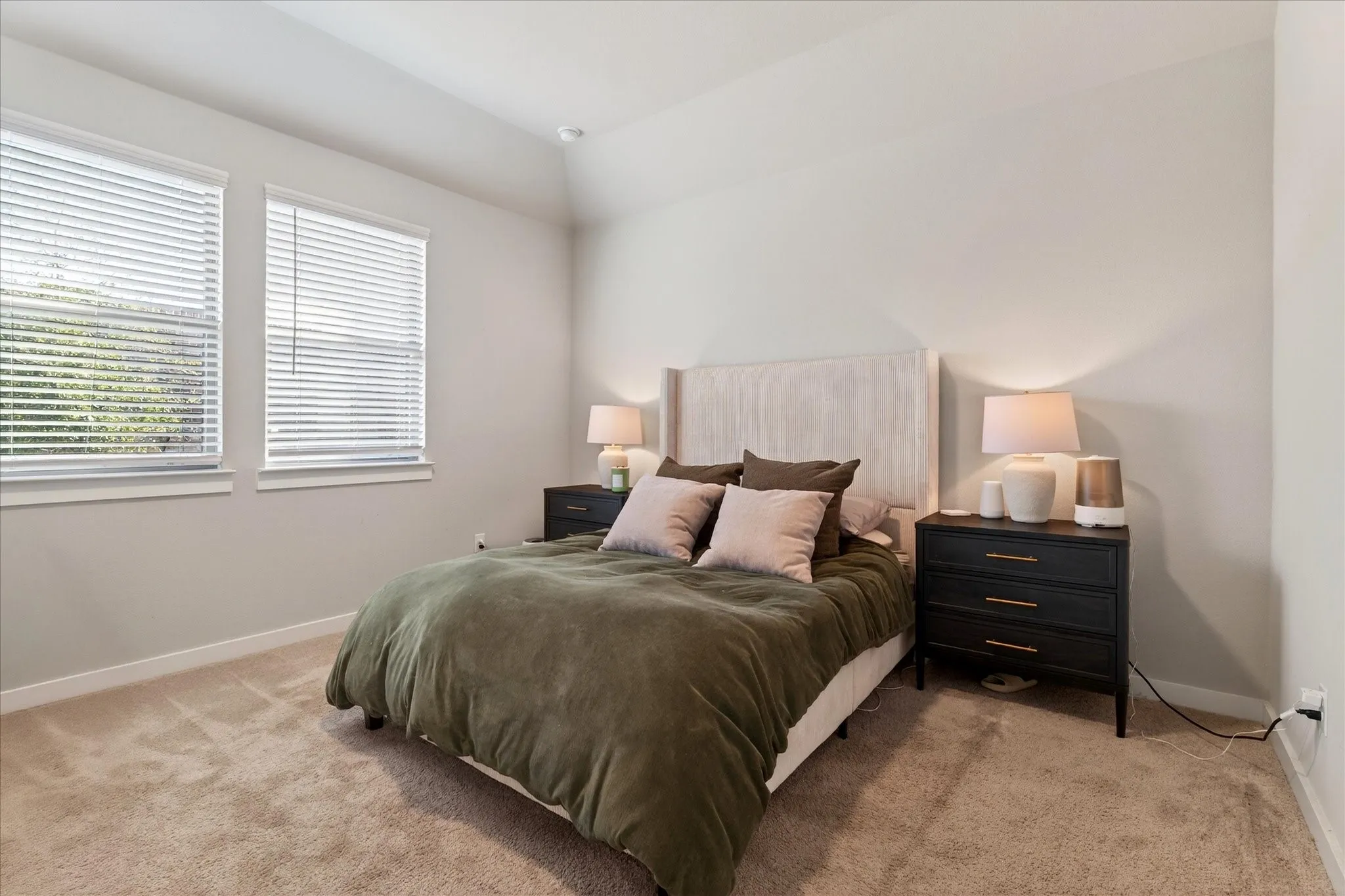 Single Family Residence For Sale in Collin County , 4713 Whitehill Trail, Princeton, Texas 75071, 4 Bedroom, 3 Bathroom, 22 Garage spaces, 2,367 Sqft, built in 2023, Preowned, mls#21187737, Real Estate Agent in Princeton, Homes For Sale in Collin county, Homes For Sale in Princeton, Realtor in Princeton Texas, Real Estate Brokerage Independent Realty Texas, Luminita Cordes Realtor