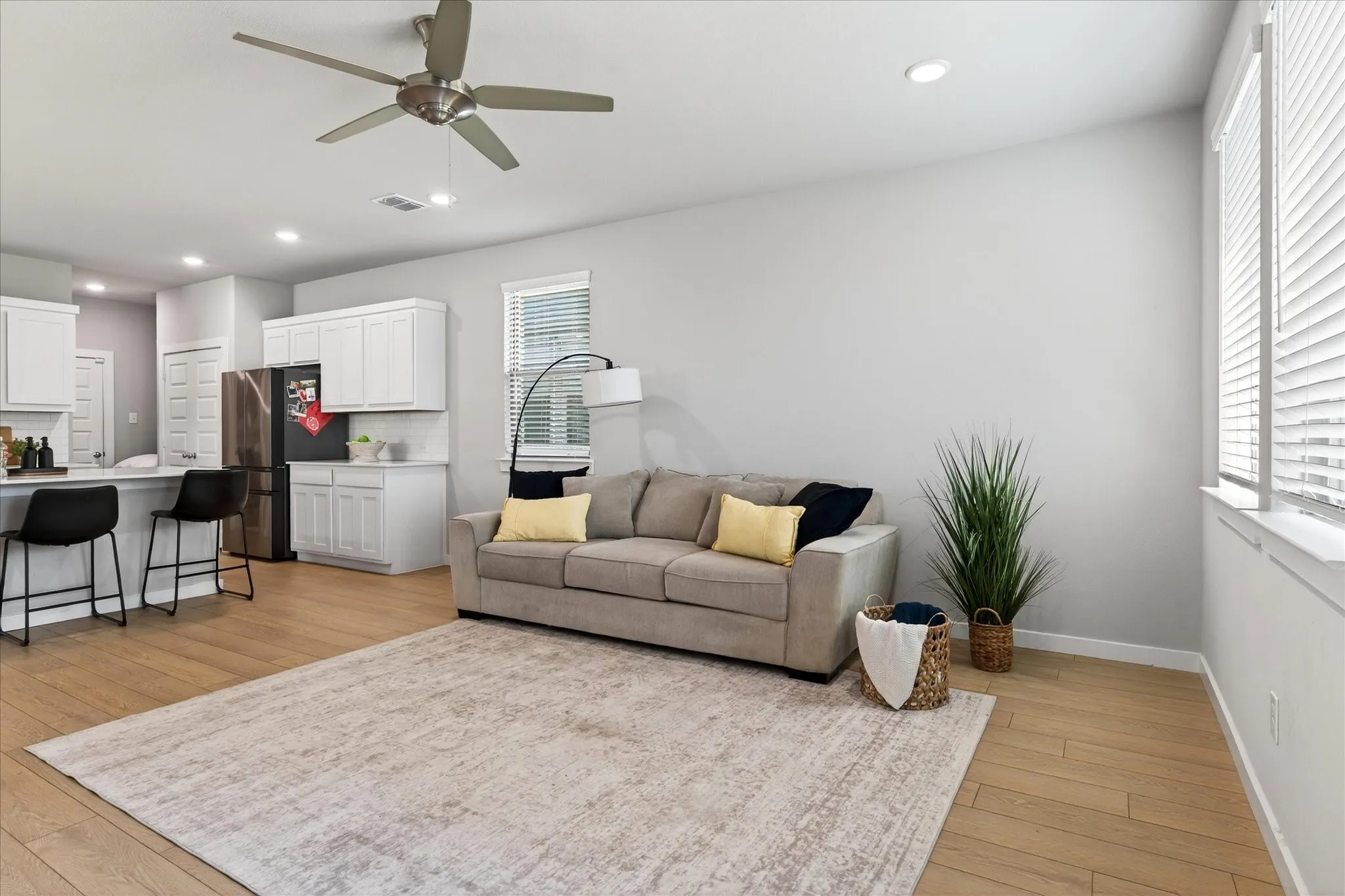 Single Family Residence For Sale in Collin County , 4713 Whitehill Trail, Princeton, Texas 75071, 4 Bedroom, 3 Bathroom, 22 Garage spaces, 2,367 Sqft, built in 2023, Preowned, mls#21187737, Real Estate Agent in Princeton, Homes For Sale in Collin county, Homes For Sale in Princeton, Realtor in Princeton Texas, Real Estate Brokerage Independent Realty Texas, Luminita Cordes Realtor
