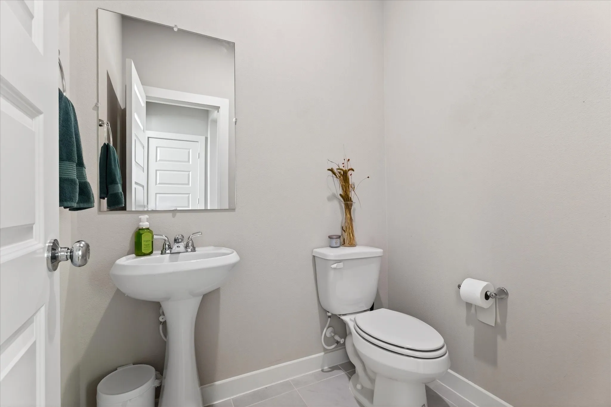 Single Family Residence For Sale in Collin County , 4713 Whitehill Trail, Princeton, Texas 75071, 4 Bedroom, 3 Bathroom, 22 Garage spaces, 2,367 Sqft, built in 2023, Preowned, mls#21187737, Real Estate Agent in Princeton, Homes For Sale in Collin county, Homes For Sale in Princeton, Realtor in Princeton Texas, Real Estate Brokerage Independent Realty Texas, Luminita Cordes Realtor