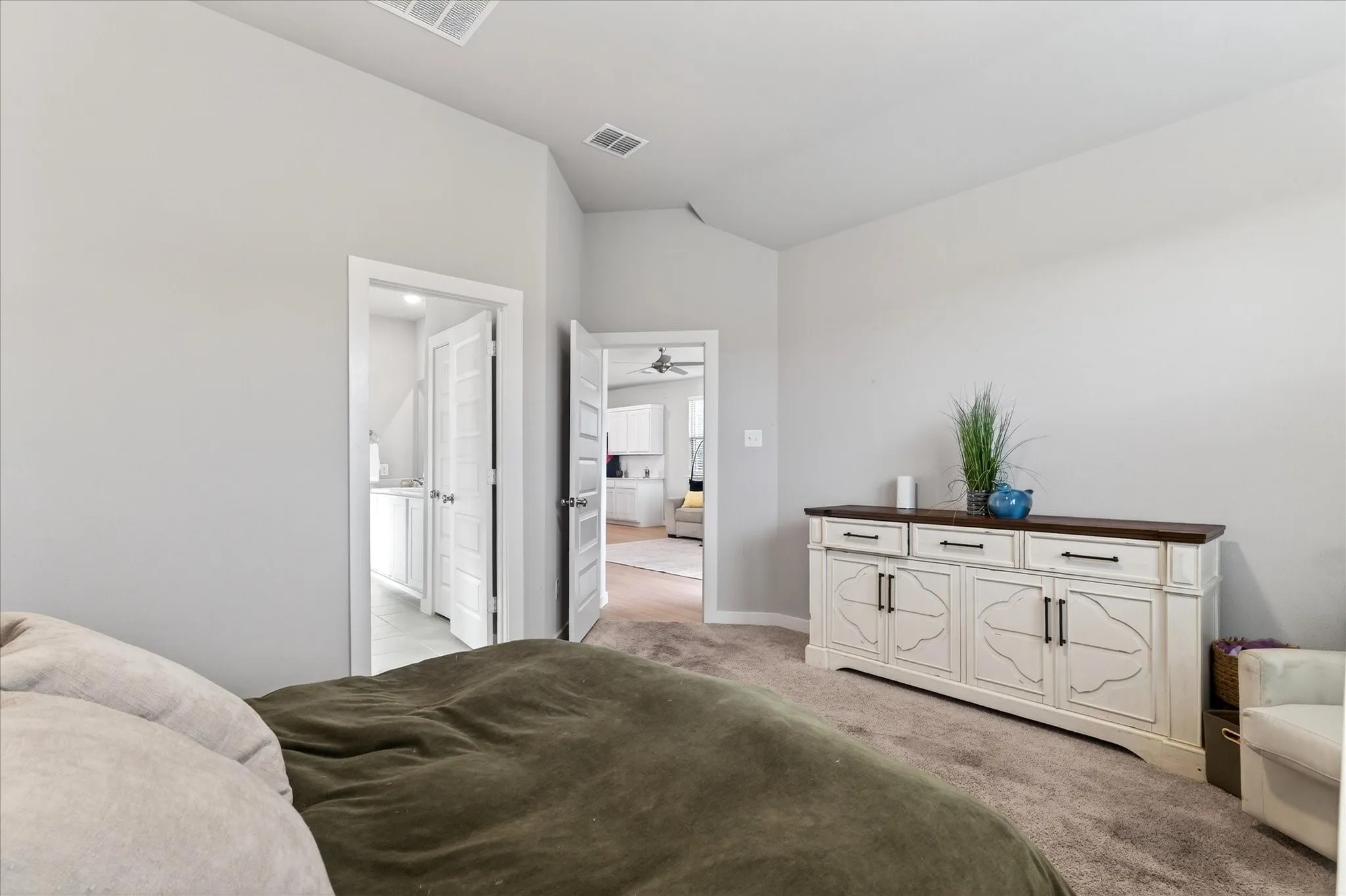 Single Family Residence For Sale in Collin County , 4713 Whitehill Trail, Princeton, Texas 75071, 4 Bedroom, 3 Bathroom, 22 Garage spaces, 2,367 Sqft, built in 2023, Preowned, mls#21187737, Real Estate Agent in Princeton, Homes For Sale in Collin county, Homes For Sale in Princeton, Realtor in Princeton Texas, Real Estate Brokerage Independent Realty Texas, Luminita Cordes Realtor