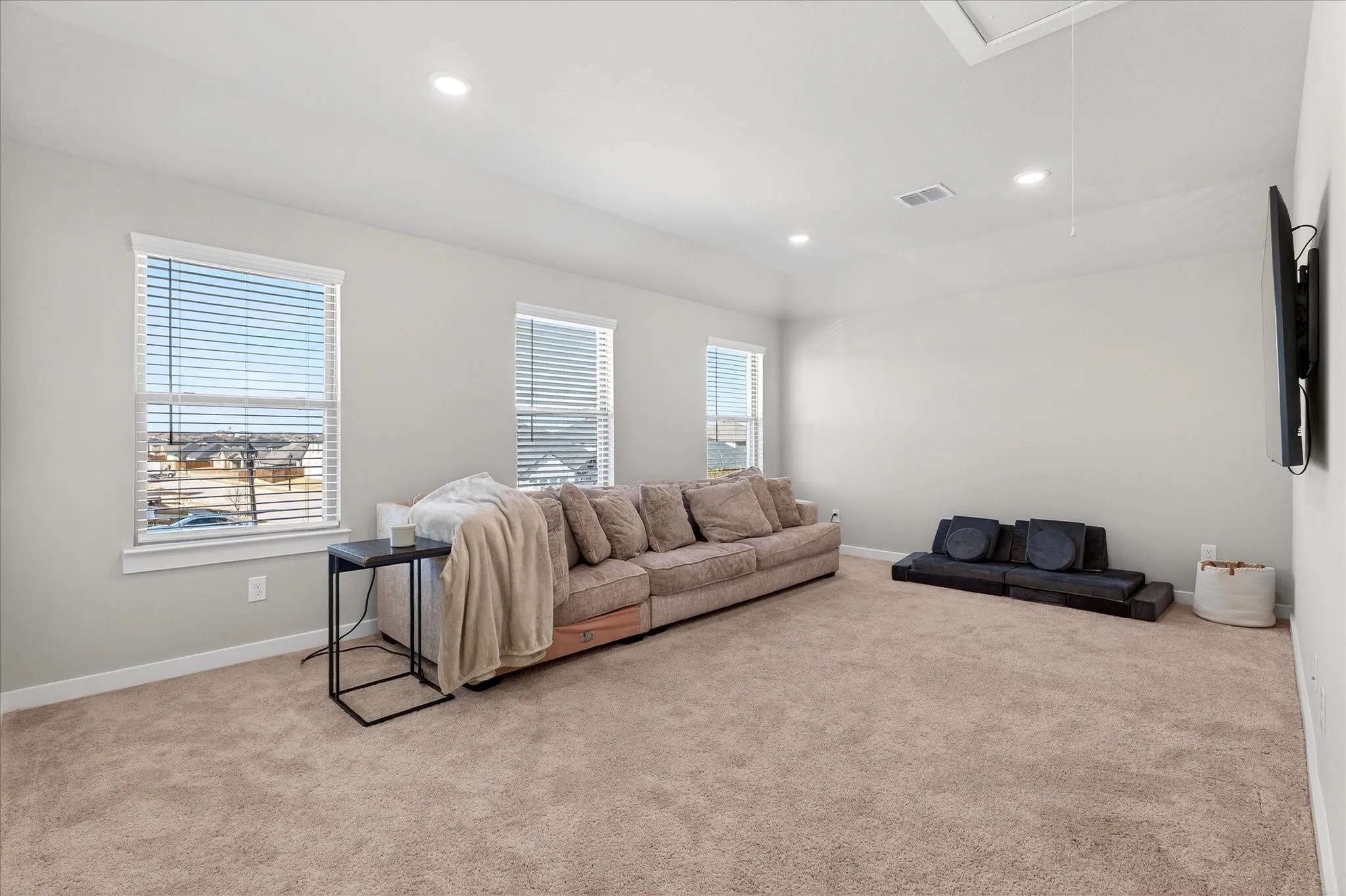 Single Family Residence For Sale in Collin County , 4713 Whitehill Trail, Princeton, Texas 75071, 4 Bedroom, 3 Bathroom, 22 Garage spaces, 2,367 Sqft, built in 2023, Preowned, mls#21187737, Real Estate Agent in Princeton, Homes For Sale in Collin county, Homes For Sale in Princeton, Realtor in Princeton Texas, Real Estate Brokerage Independent Realty Texas, Luminita Cordes Realtor