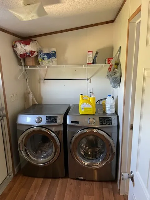 Mobile Home For Sale in Coleman County , 1001 ELIZABETH, Coleman, Texas 76834, 3 Bedroom, 2 Bathroom, 1 Garage spaces, 1,408 Sqft, built in 2009, Price $189,000, mls#21187897, Real Estate Agent in Coleman, Homes For Sale in Coleman county, Homes For Sale in Coleman, Realtor in Coleman Texas, Real Estate Brokerage Independent Realty Texas, Luminita Cordes Realtor