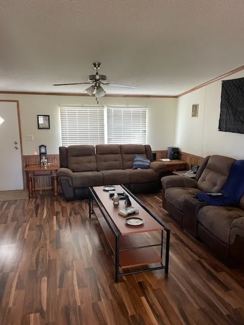 Mobile Home For Sale in Coleman County , 1001 ELIZABETH, Coleman, Texas 76834, 3 Bedroom, 2 Bathroom, 1 Garage spaces, 1,408 Sqft, built in 2009, Price $189,000, mls#21187897, Real Estate Agent in Coleman, Homes For Sale in Coleman county, Homes For Sale in Coleman, Realtor in Coleman Texas, Real Estate Brokerage Independent Realty Texas, Luminita Cordes Realtor