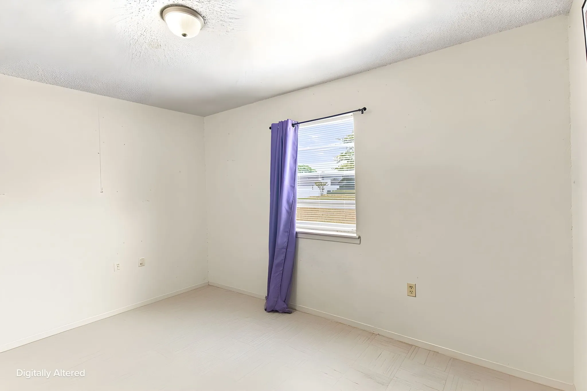 Single Family Residence For Sale in Tarrant County , 1525 Coral Cut Off, Pelican Bay, Texas 76020, 2 Bedroom, 1 Bathroom, 1 Garage spaces, 696 Sqft, built in 1984, Preowned, mls#21187241, Real Estate Agent in Pelican Bay, Homes For Sale in Tarrant county, Homes For Sale in Pelican Bay, Realtor in Pelican Bay Texas, Real Estate Brokerage Independent Realty Texas, Luminita Cordes Realtor