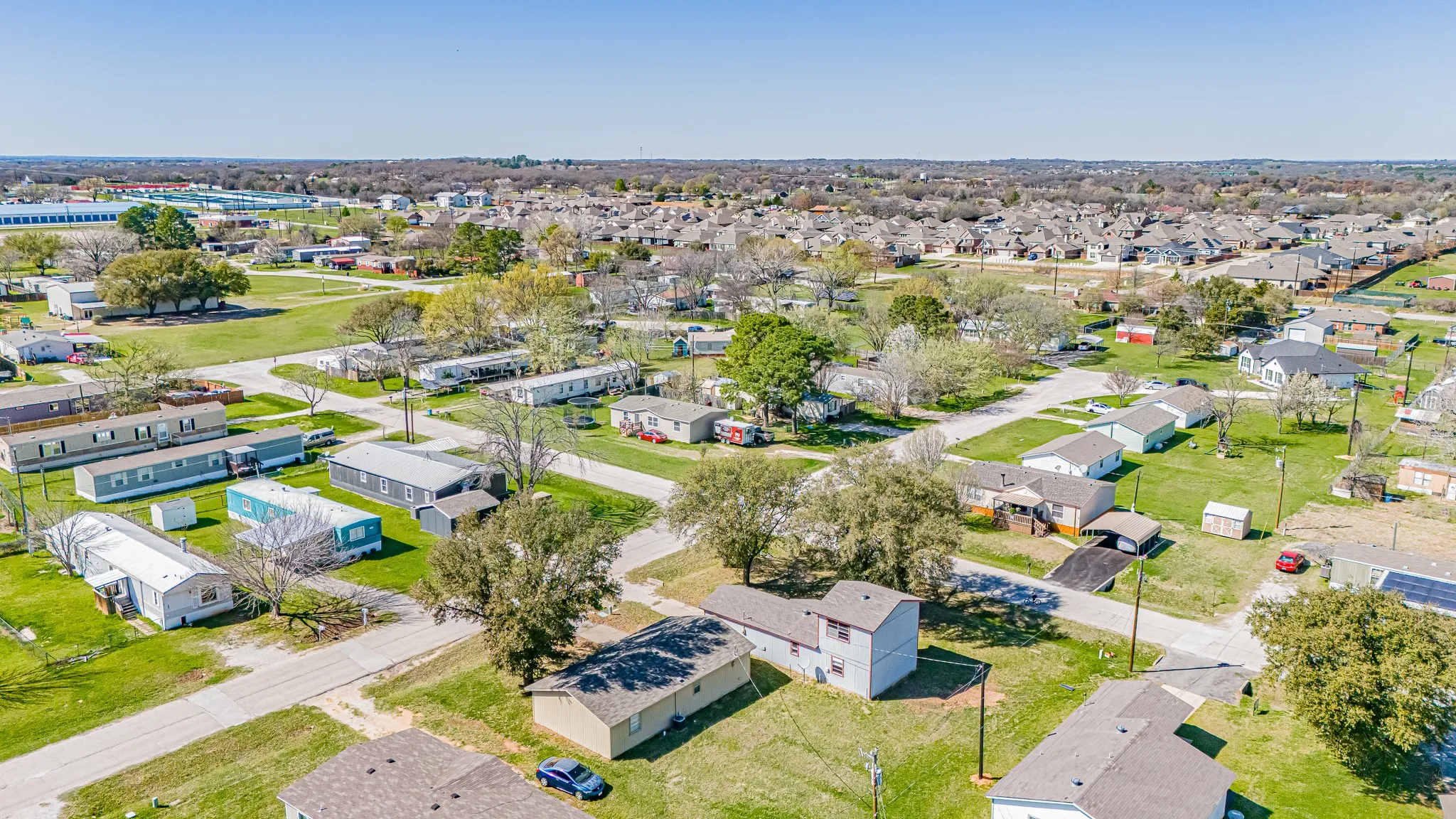 Single Family Residence For Sale in Tarrant County , 1848 Coral Road, Pelican Bay, Texas 76020, 3 Bedroom, 1 Bathroom, 1 Garage spaces, 792 Sqft, built in 1984, Preowned, mls#21187179, Real Estate Agent in Pelican Bay, Homes For Sale in Tarrant county, Homes For Sale in Pelican Bay, Realtor in Pelican Bay Texas, Real Estate Brokerage Independent Realty Texas, Luminita Cordes Realtor