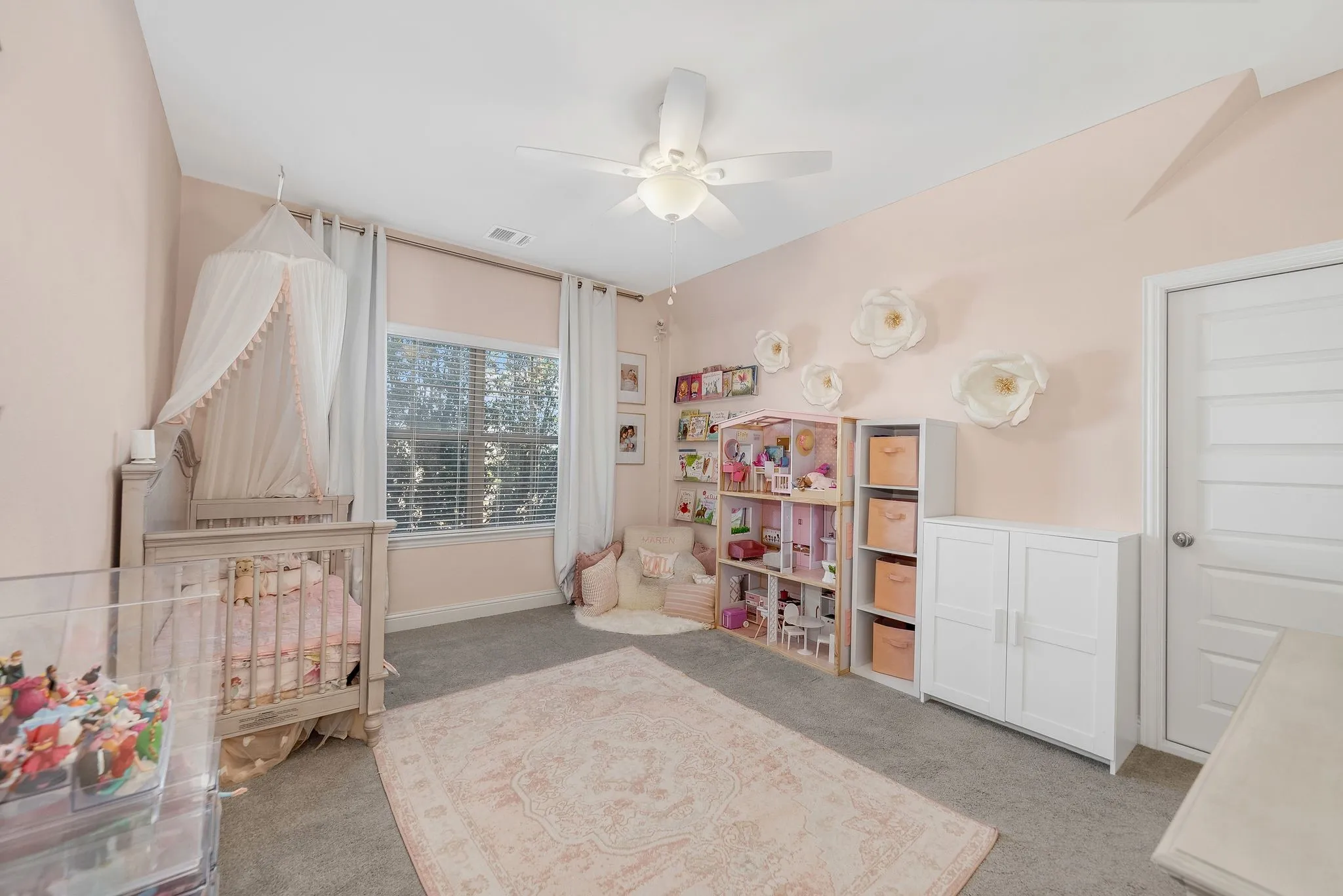 Single Family Residence For Sale in Collin County , 1107 S Sarah Street, Allen, Texas 75013, 4 Bedroom, 4 Bathroom, 3 Garage spaces, 4,010 Sqft, built in 2015, Preowned, mls#21184045, Real Estate Agent in Allen, Homes For Sale in Collin county, Homes For Sale in Allen, Realtor in Allen Texas, Real Estate Brokerage Independent Realty Texas, Luminita Cordes Realtor