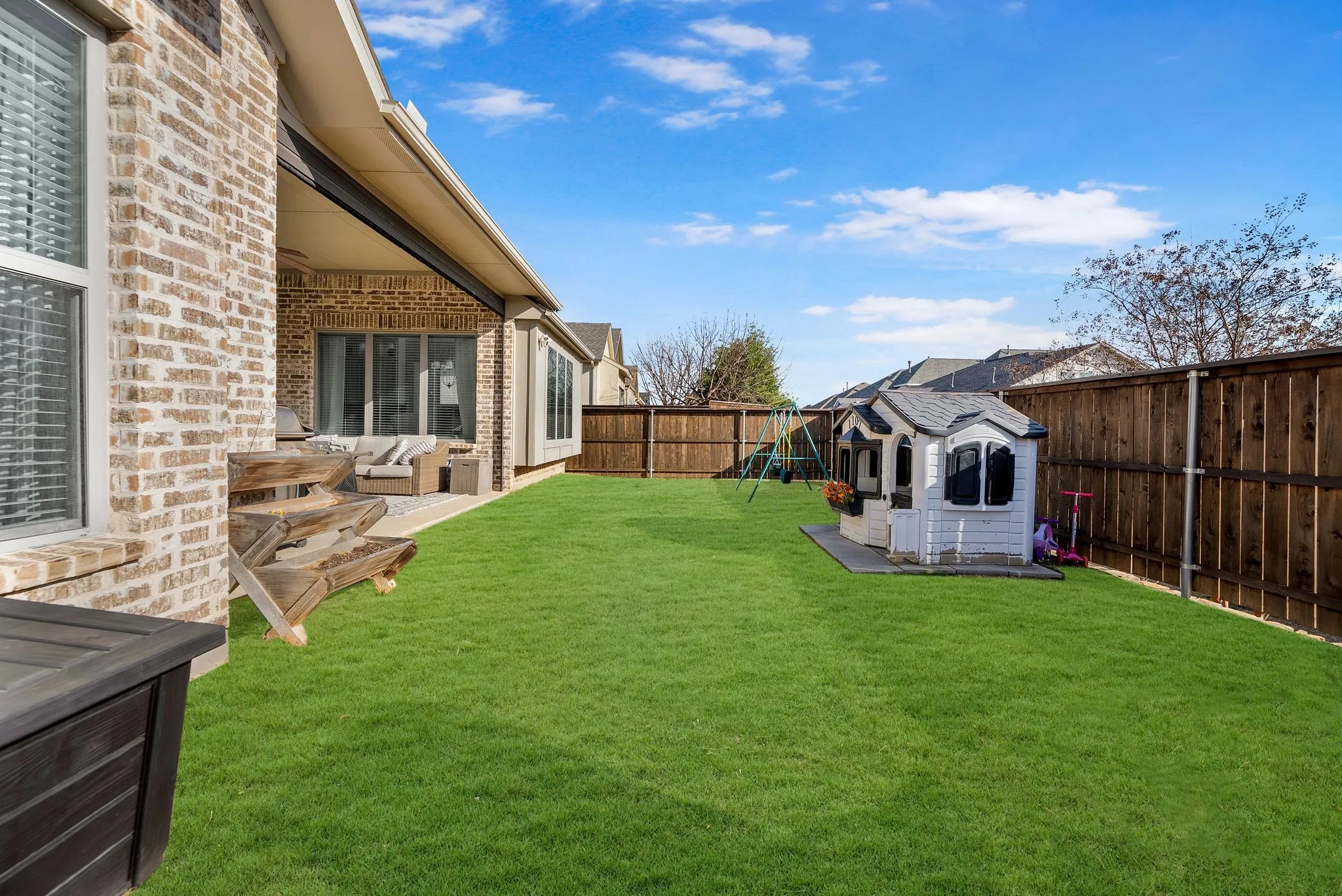 Single Family Residence For Sale in Collin County , 1107 S Sarah Street, Allen, Texas 75013, 4 Bedroom, 4 Bathroom, 3 Garage spaces, 4,010 Sqft, built in 2015, Preowned, mls#21184045, Real Estate Agent in Allen, Homes For Sale in Collin county, Homes For Sale in Allen, Realtor in Allen Texas, Real Estate Brokerage Independent Realty Texas, Luminita Cordes Realtor