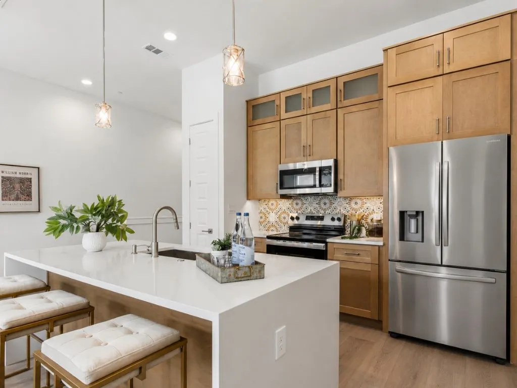 Townhouse For Rent in Dallas County , 2925 Spruce Valley Lane 302, Dallas, Texas 75233, 2 Bedroom, 2 Bathroom, 2 Garage spaces, 1,266 Sqft, built in 2026, New Construction - Incomplete, mls#21188076, Real Estate Agent in Dallas, Homes For Rent in Dallas county, Homes For Rent in Dallas, Realtor in Dallas Texas, Real Estate Brokerage Independent Realty Texas, Luminita Cordes Realtor