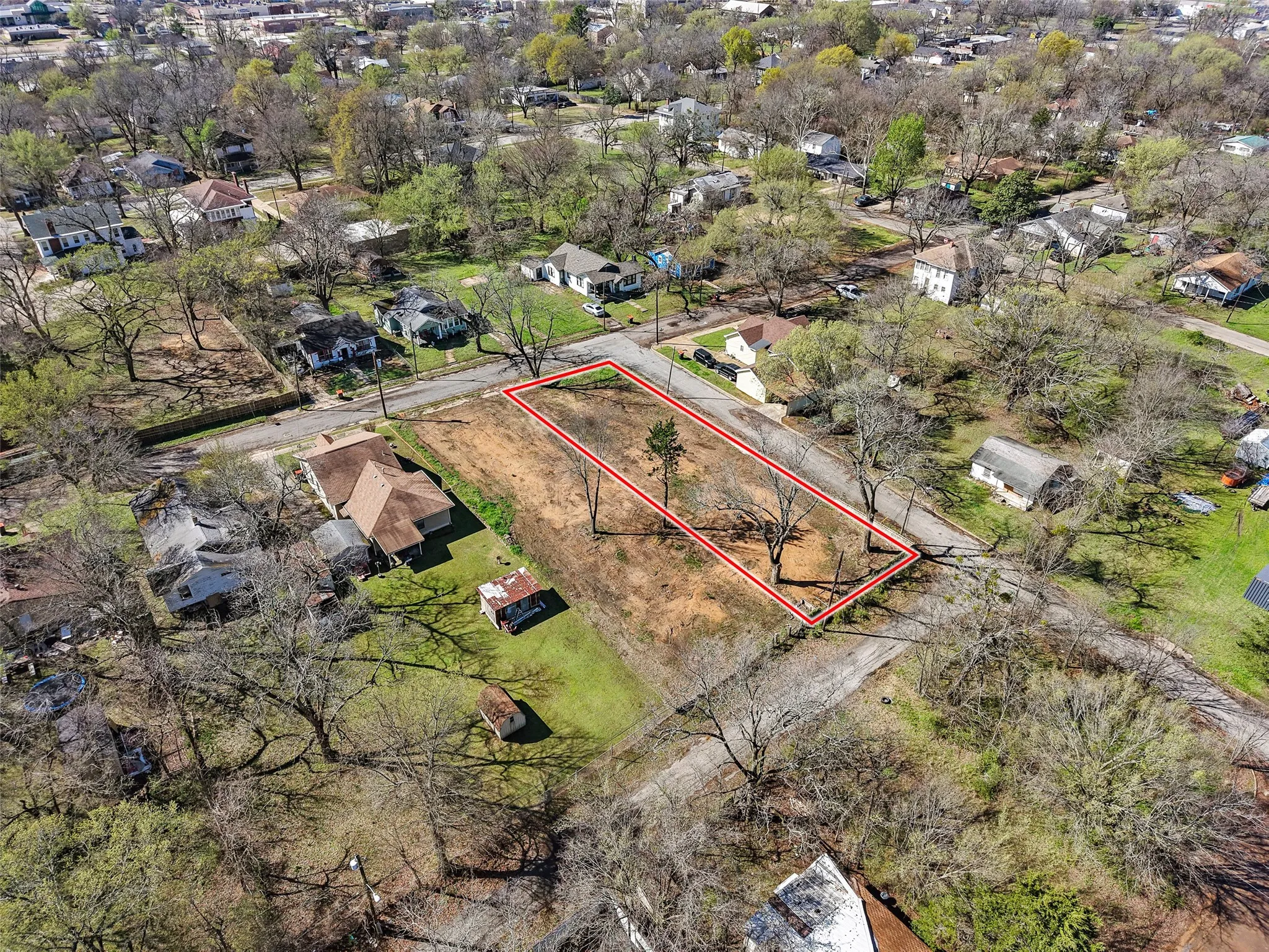 Unimproved Land For Sale in Lamar County , 705 E Cherry Street, Paris, Texas 75460, 0, 0, Garage spaces, 0 Sqft, built in 0, Price $17,500, mls#21188159, Real Estate Agent in Paris, Homes For Sale in Lamar county, Homes For Sale in Paris, Realtor in Paris Texas, Real Estate Brokerage Independent Realty Texas, Luminita Cordes Realtor