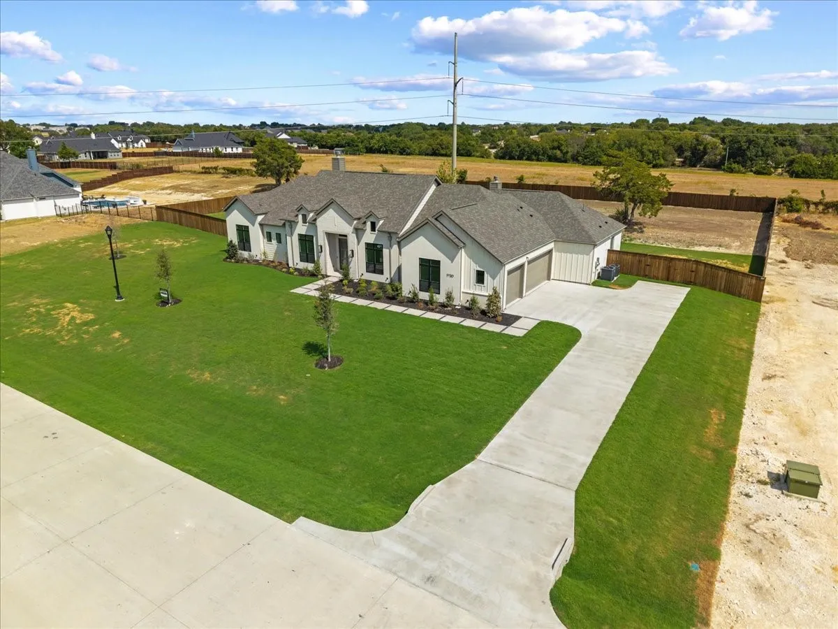 Single Family Residence For Sale in Ellis County , 1730 Carroll Moran Trail, Midlothian, Texas 76065, 4 Bedroom, 3 Bathroom, 3 Garage spaces, 3,349 Sqft, built in 2026, New Construction - Incomplete, mls#21188180, Real Estate Agent in Midlothian, Homes For Sale in Ellis county, Homes For Sale in Midlothian, Realtor in Midlothian Texas, Real Estate Brokerage Independent Realty Texas, Luminita Cordes Realtor