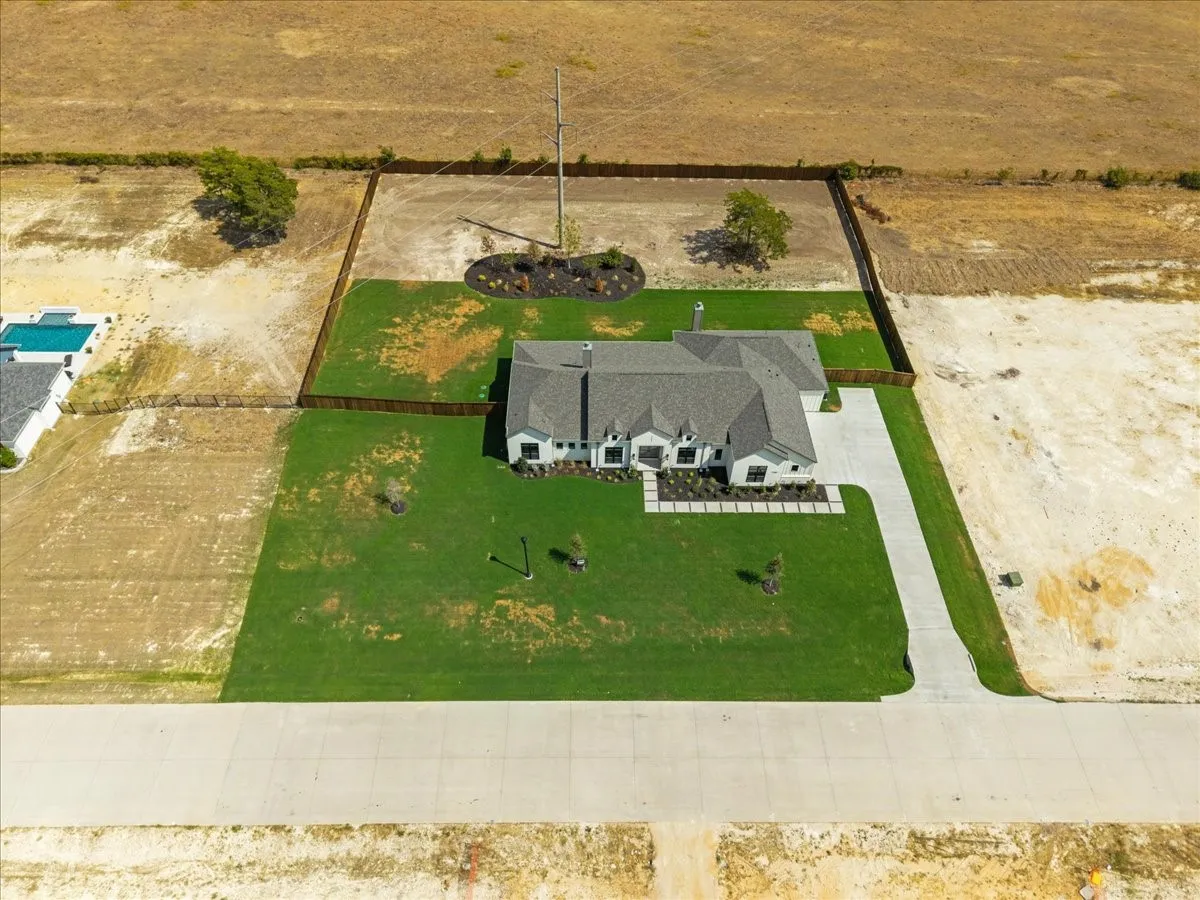 Single Family Residence For Sale in Ellis County , 1730 Carroll Moran Trail, Midlothian, Texas 76065, 4 Bedroom, 3 Bathroom, 3 Garage spaces, 3,349 Sqft, built in 2026, New Construction - Incomplete, mls#21188180, Real Estate Agent in Midlothian, Homes For Sale in Ellis county, Homes For Sale in Midlothian, Realtor in Midlothian Texas, Real Estate Brokerage Independent Realty Texas, Luminita Cordes Realtor