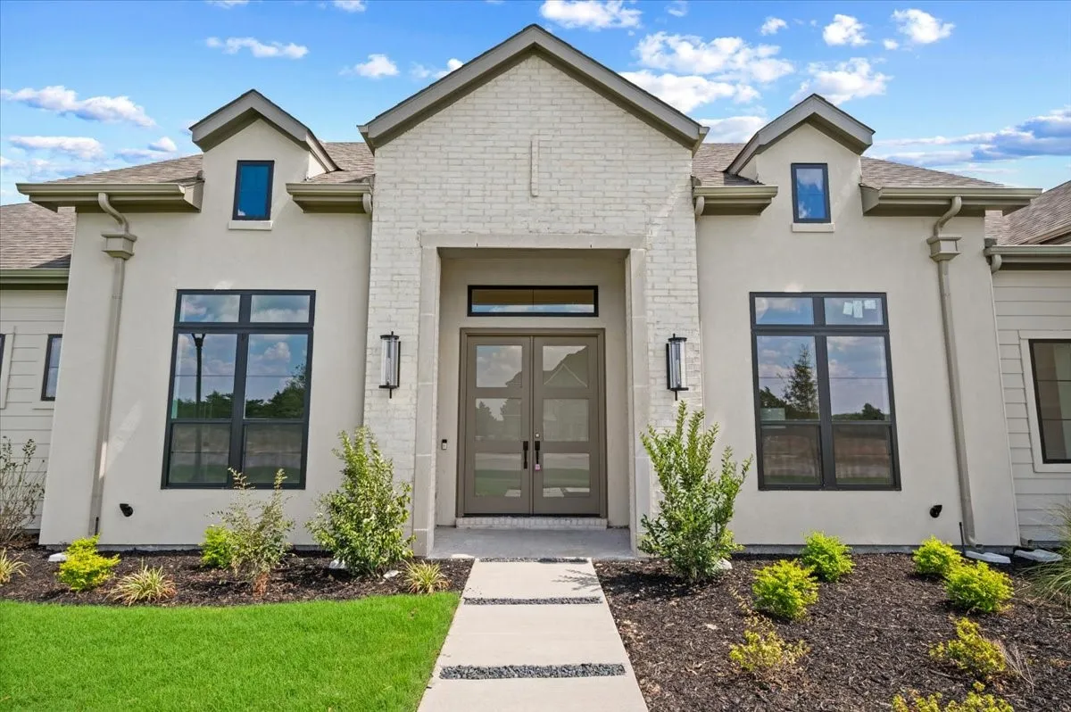 Single Family Residence For Sale in Ellis County , 1730 Carroll Moran Trail, Midlothian, Texas 76065, 4 Bedroom, 3 Bathroom, 3 Garage spaces, 3,349 Sqft, built in 2026, New Construction - Incomplete, mls#21188180, Real Estate Agent in Midlothian, Homes For Sale in Ellis county, Homes For Sale in Midlothian, Realtor in Midlothian Texas, Real Estate Brokerage Independent Realty Texas, Luminita Cordes Realtor