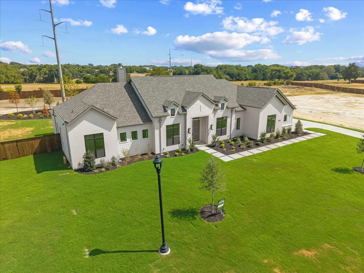 Single Family Residence For Sale in Ellis County , 1730 Carroll Moran Trail, Midlothian, Texas 76065, 4 Bedroom, 3 Bathroom, 3 Garage spaces, 3,349 Sqft, built in 2026, New Construction - Incomplete, mls#21188180, Real Estate Agent in Midlothian, Homes For Sale in Ellis county, Homes For Sale in Midlothian, Realtor in Midlothian Texas, Real Estate Brokerage Independent Realty Texas, Luminita Cordes Realtor