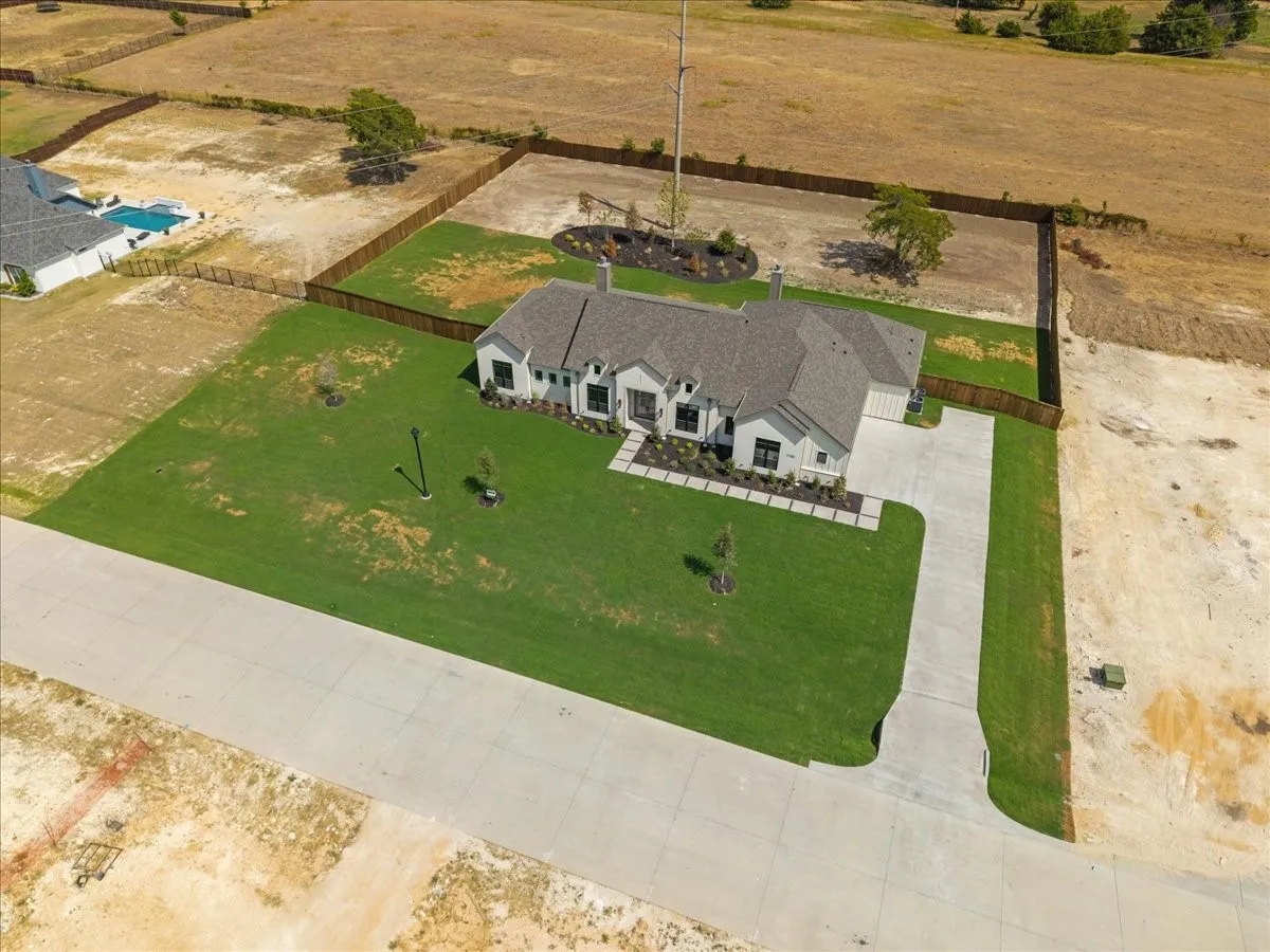 Single Family Residence For Sale in Ellis County , 1730 Carroll Moran Trail, Midlothian, Texas 76065, 4 Bedroom, 3 Bathroom, 3 Garage spaces, 3,349 Sqft, built in 2026, New Construction - Incomplete, mls#21188180, Real Estate Agent in Midlothian, Homes For Sale in Ellis county, Homes For Sale in Midlothian, Realtor in Midlothian Texas, Real Estate Brokerage Independent Realty Texas, Luminita Cordes Realtor