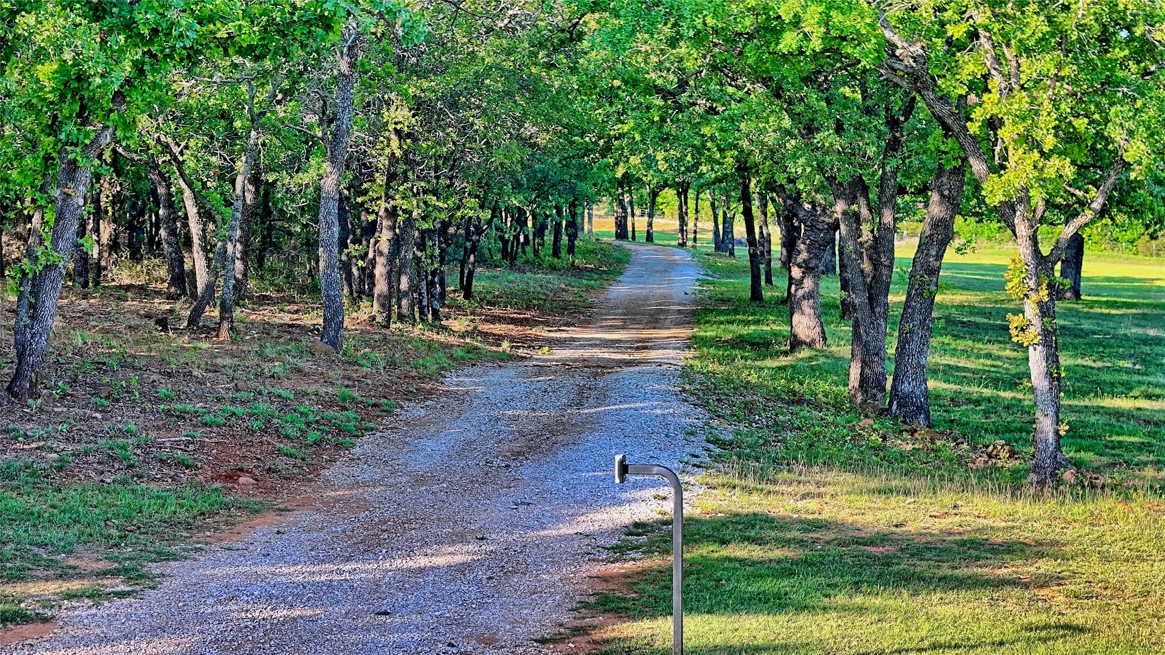 Farm For Sale in Montague County , 858 Ford Road, Bowie, Texas 76230, 3 Bedroom, 2 Bathroom, 3 Garage spaces, 1,706 Sqft, built in 1972, Price $1,595,000, mls#21188189, Real Estate Agent in Bowie, Homes For Sale in Montague county, Homes For Sale in Bowie, Realtor in Bowie Texas, Real Estate Brokerage Independent Realty Texas, Luminita Cordes Realtor
