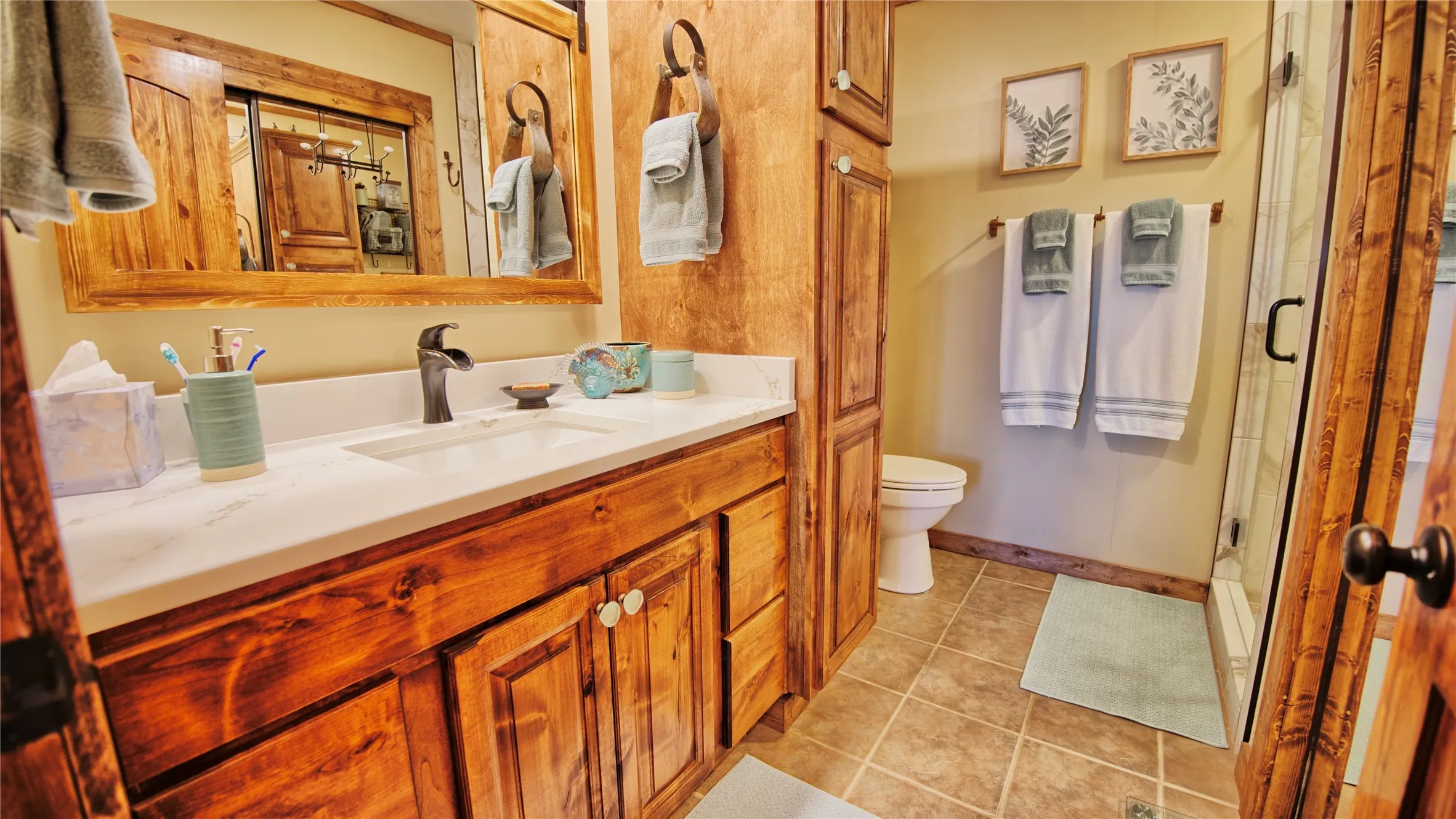 Farm For Sale in Montague County , 858 Ford Road, Bowie, Texas 76230, 3 Bedroom, 2 Bathroom, 3 Garage spaces, 1,706 Sqft, built in 1972, Price $1,595,000, mls#21188189, Real Estate Agent in Bowie, Homes For Sale in Montague county, Homes For Sale in Bowie, Realtor in Bowie Texas, Real Estate Brokerage Independent Realty Texas, Luminita Cordes Realtor