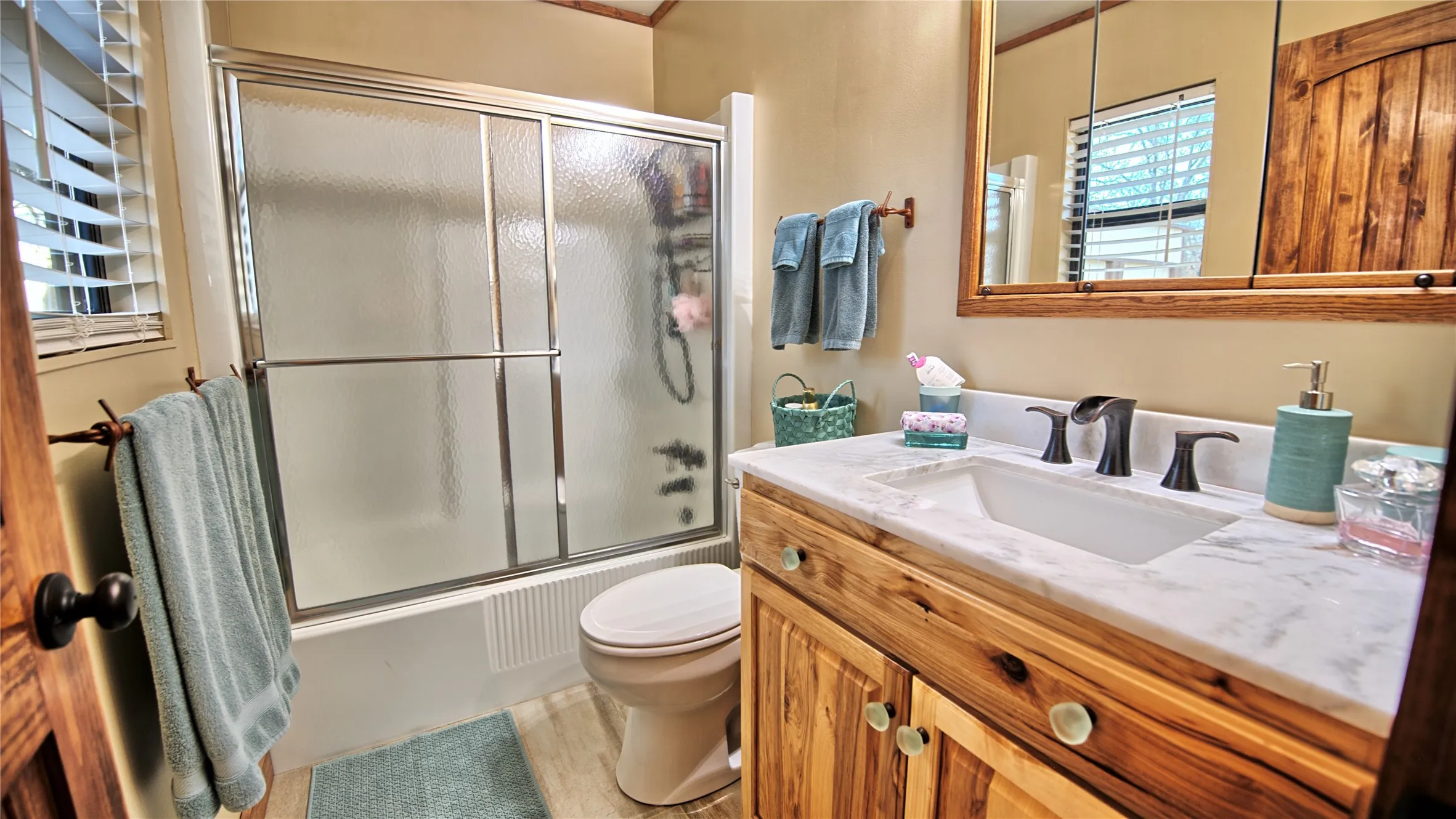Farm For Sale in Montague County , 858 Ford Road, Bowie, Texas 76230, 3 Bedroom, 2 Bathroom, 3 Garage spaces, 1,706 Sqft, built in 1972, Price $1,595,000, mls#21188189, Real Estate Agent in Bowie, Homes For Sale in Montague county, Homes For Sale in Bowie, Realtor in Bowie Texas, Real Estate Brokerage Independent Realty Texas, Luminita Cordes Realtor