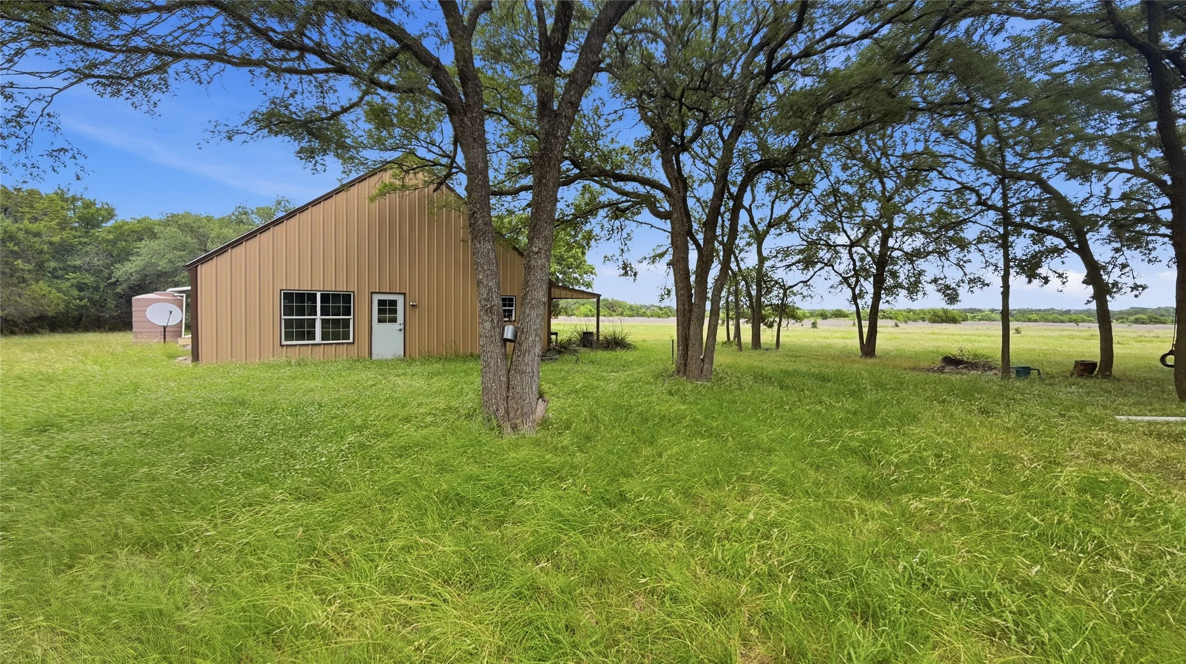 Farm For Sale in Hamilton County , TBD County Road 310, Jonesboro, Texas 76585, 2 Bedrooms, 1 Bathroom, Garage spaces, 1,225 Sqft, built in 2013, Price $850,000, mls#21188090, Real Estate Agent in Jonesboro, Homes For Sale in Hamilton county, Homes For Sale in Jonesboro, Realtor in Jonesboro Texas, Real Estate Brokerage Independent Realty Texas, Luminita Cordes Realtor