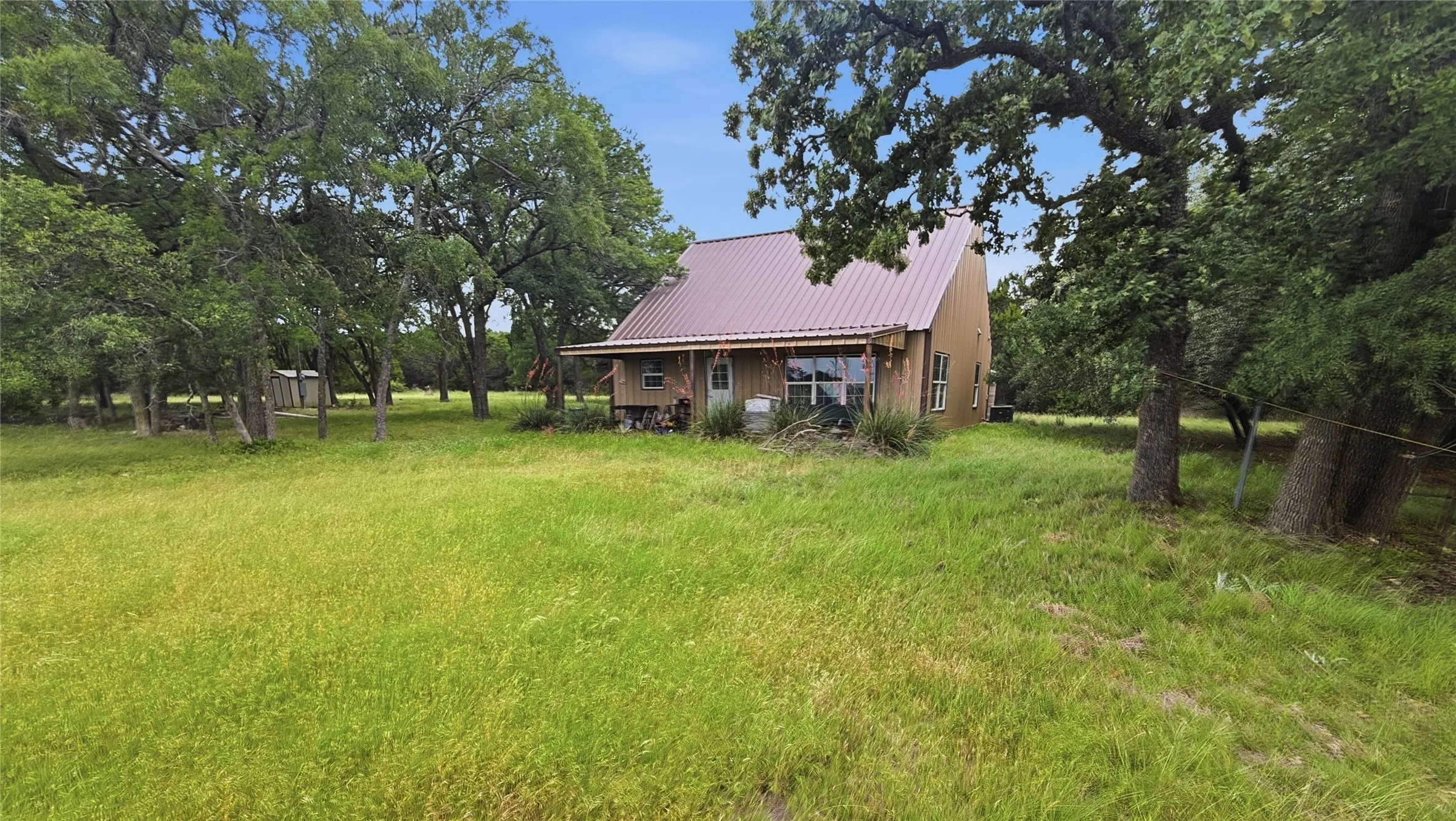 Farm For Sale in Hamilton County , TBD County Road 310, Jonesboro, Texas 76585, 2 Bedrooms, 1 Bathroom, Garage spaces, 1,225 Sqft, built in 2013, Price $850,000, mls#21188090, Real Estate Agent in Jonesboro, Homes For Sale in Hamilton county, Homes For Sale in Jonesboro, Realtor in Jonesboro Texas, Real Estate Brokerage Independent Realty Texas, Luminita Cordes Realtor