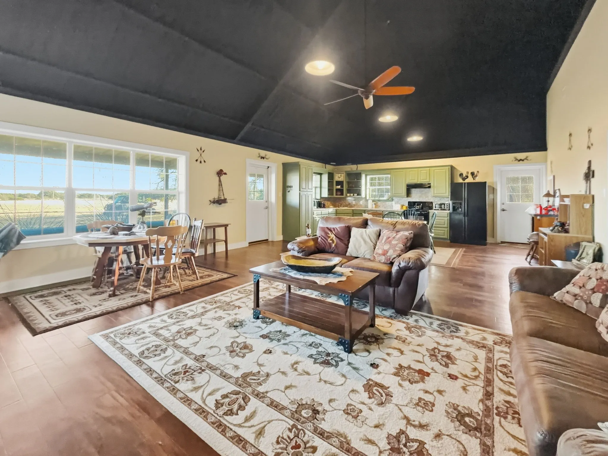 Farm For Sale in Hamilton County , TBD County Road 310, Jonesboro, Texas 76585, 2 Bedrooms, 1 Bathroom, Garage spaces, 1,225 Sqft, built in 2013, Price $850,000, mls#21188090, Real Estate Agent in Jonesboro, Homes For Sale in Hamilton county, Homes For Sale in Jonesboro, Realtor in Jonesboro Texas, Real Estate Brokerage Independent Realty Texas, Luminita Cordes Realtor