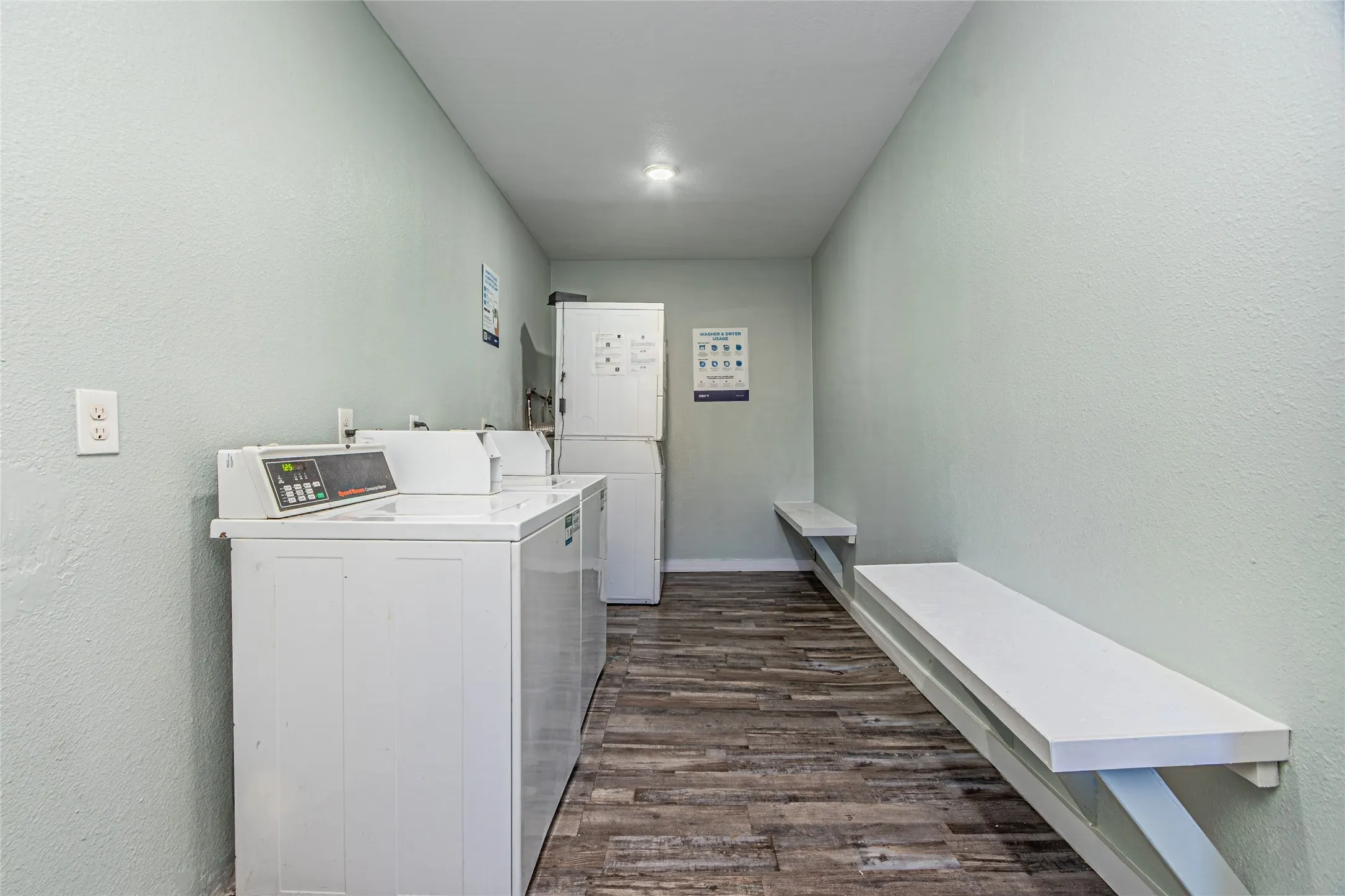 Apartment For Rent in Dallas County , 8360 Spring Valley Road R, Dallas, Texas 75240, 2 Bedrooms, 1 Bathroom, Garage spaces, 20,196 Sqft, built in 1968, Price $1,300, mls#21188272, Real Estate Agent in Dallas, Homes For Rent in Dallas county, Homes For Rent in Dallas, Realtor in Dallas Texas, Real Estate Brokerage Independent Realty Texas, Luminita Cordes Realtor