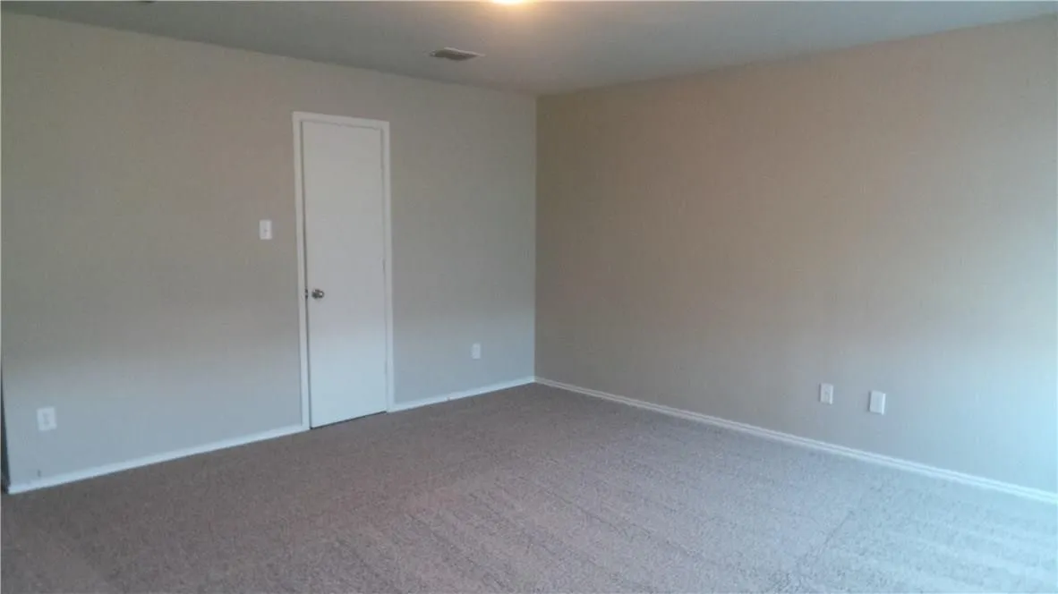 Single Family Residence For Rent in Rockwall County , 524 Timberhaven Trail, Royse City, Texas 75189, 3 Bedroom, 2 Bathroom, 2 Garage spaces, 1,693 Sqft, built in 2006, mls#21188160, Real Estate Agent in Royse City, Homes For Rent in Rockwall county, Homes For Rent in Royse City, Realtor in Royse City Texas, Real Estate Brokerage Independent Realty Texas, Luminita Cordes Realtor