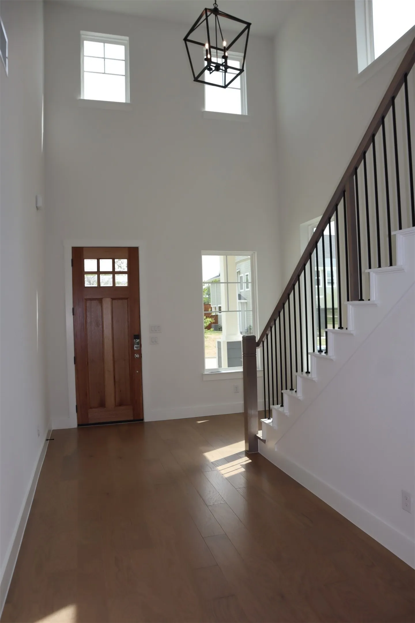 Single Family Residence For Rent in Collin County , 205 Chestnut, Celina, Texas 75009, 3 Bedroom, 3 Bathroom, 2 Garage spaces, 2,426 Sqft, built in 2025, New Construction - Complete, mls#21188408, Real Estate Agent in Celina, Homes For Rent in Collin county, Homes For Rent in Celina, Realtor in Celina Texas, Real Estate Brokerage Independent Realty Texas, Luminita Cordes Realtor