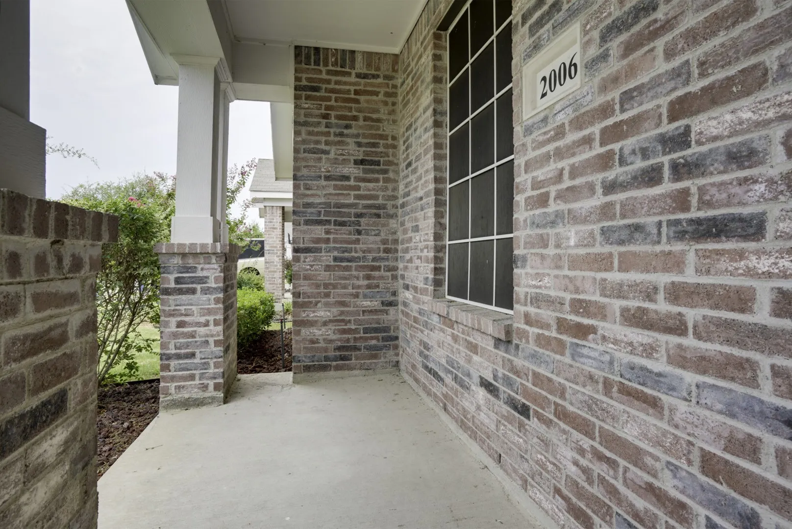 Single Family Residence For Sale in Kaufman County , 2006 Enchanted Rock Drive, Forney, Texas 75126, 4 Bedroom, 2 Bathroom, 2 Garage spaces, 2,887 Sqft, built in 2015, Preowned, mls#21188433, Real Estate Agent in Forney, Homes For Sale in Kaufman county, Homes For Sale in Forney, Realtor in Forney Texas, Real Estate Brokerage Independent Realty Texas, Luminita Cordes Realtor