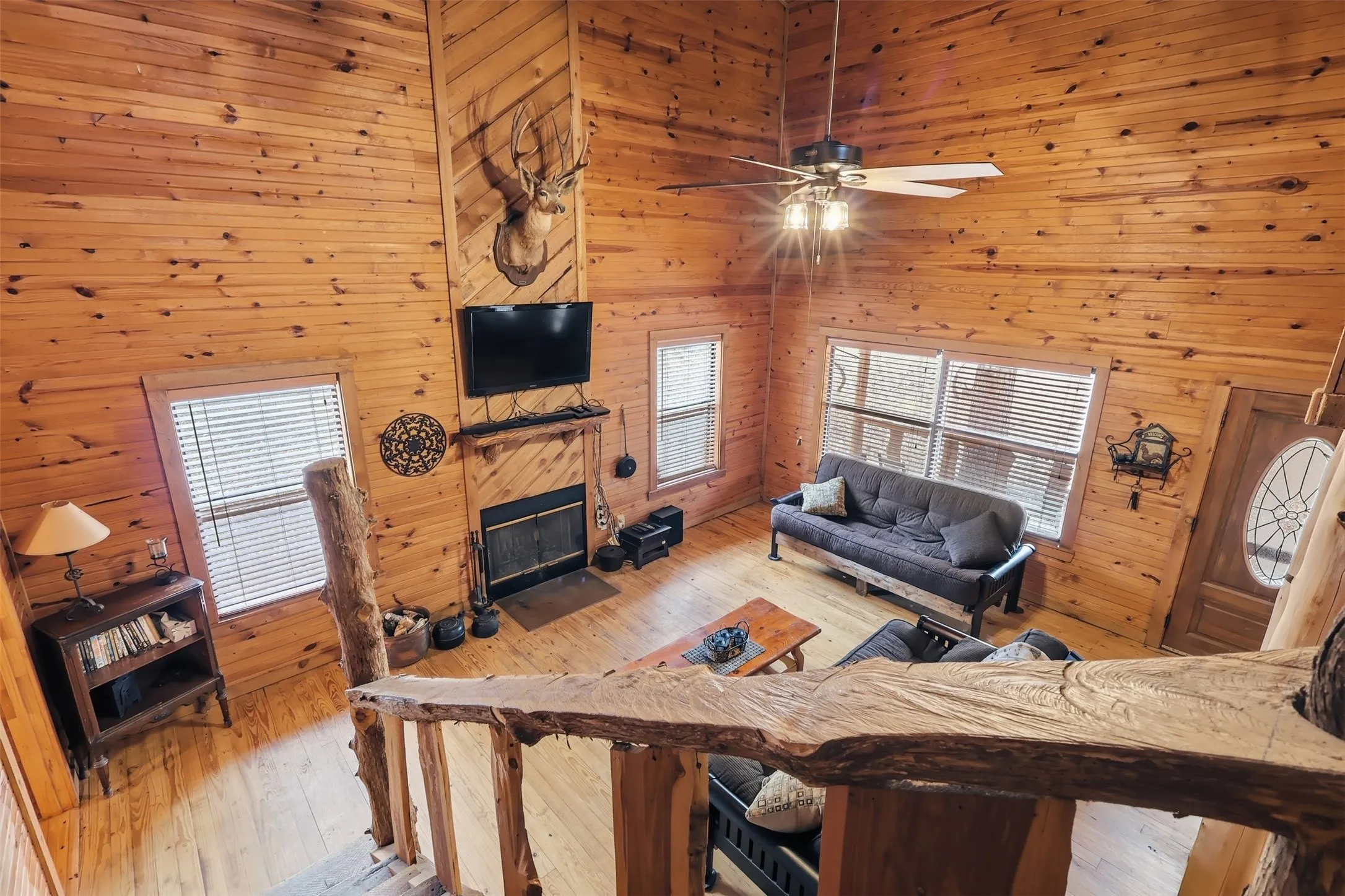 Single Family Residence For Sale in Wood County , 2360 County Road 4660, Winnsboro, Texas 75494, 2 Bedroom, 2 Bathroom, Garage spaces, 1,895 Sqft, built in 1997, Preowned, Price $435,000, mls#21187429, Real Estate Agent in Winnsboro, Homes For Sale in Wood county, Homes For Sale in Winnsboro, Realtor in Winnsboro Texas, Real Estate Brokerage Independent Realty Texas, Luminita Cordes Realtor