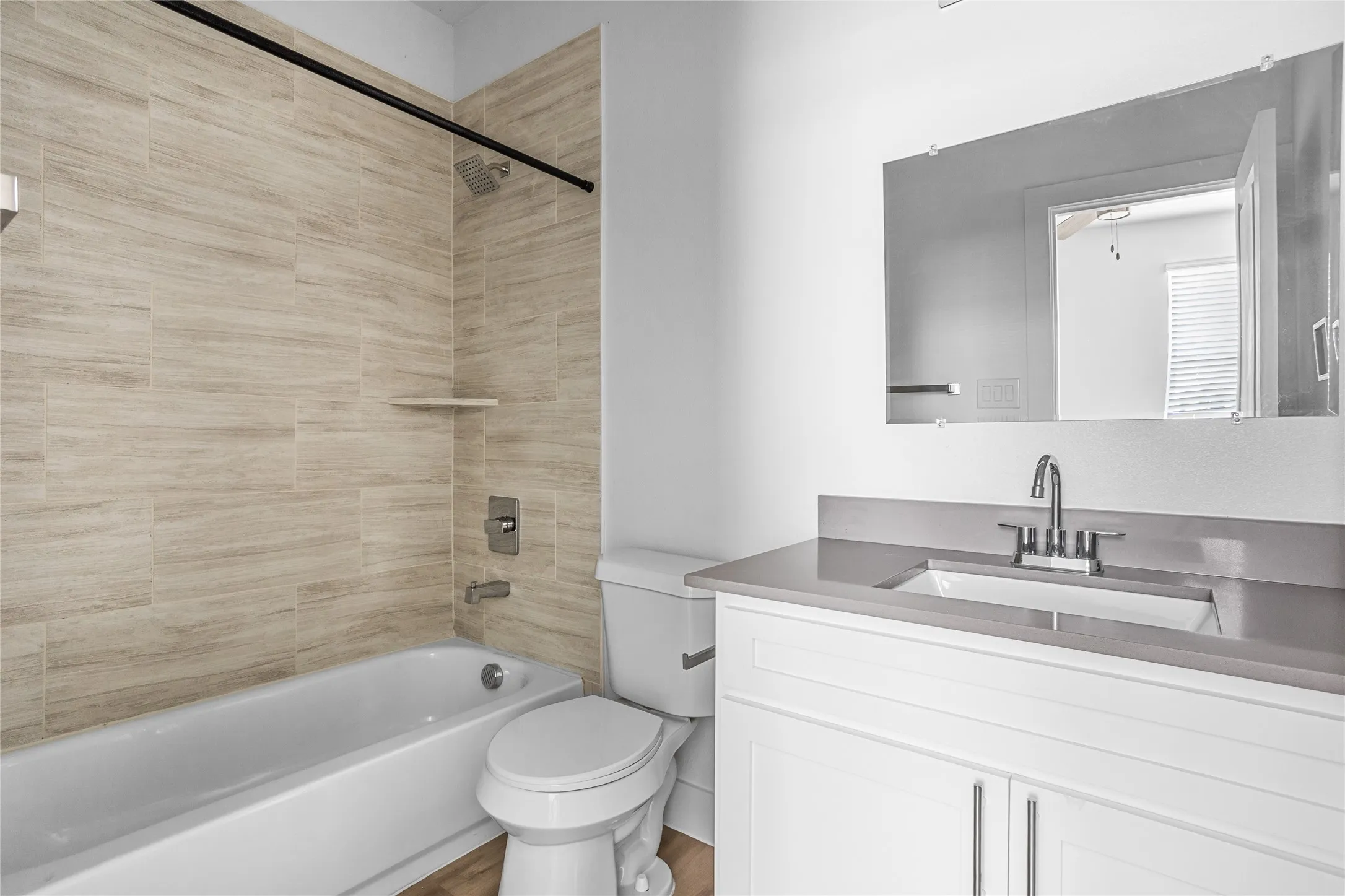 Townhouse For Rent in Tarrant County , 2505 Benbrook Boulevard 503, Fort Worth, Texas 76109, 3 Bedroom, 3 Bathroom, 3 Garage spaces, 1,367 Sqft, built in 2023, mls#21186567, Real Estate Agent in Fort Worth, Homes For Rent in Tarrant county, Homes For Rent in Fort Worth, Realtor in Fort Worth Texas, Real Estate Brokerage Independent Realty Texas, Luminita Cordes Realtor