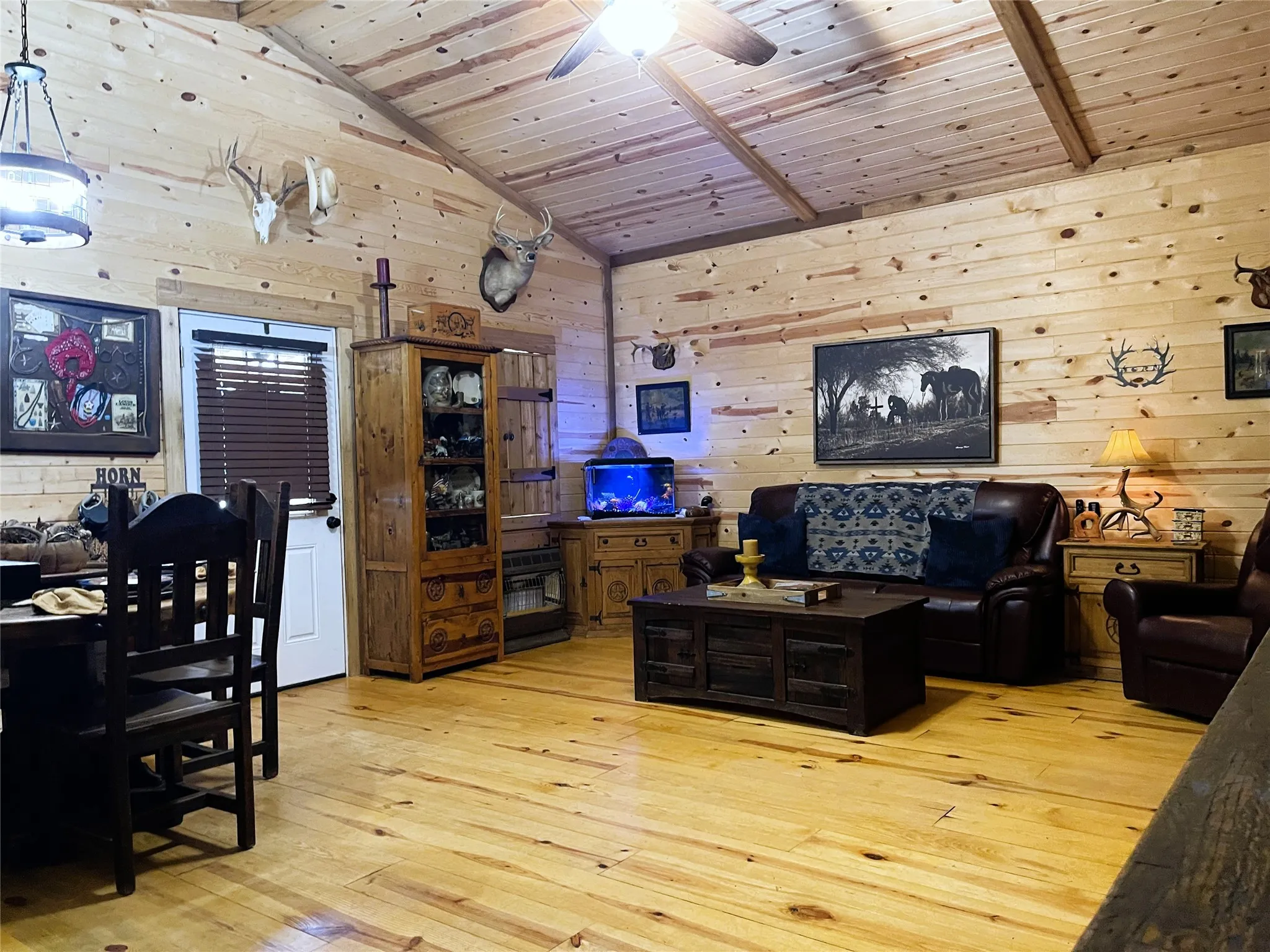 Single Family Residence For Sale in Freestone County , 233 PR 247, Oakwood, Texas 75855, 1 Bedroom, 1 Bathroom, 2 Garage spaces, 1,181 Sqft, built in 2019, mls#21182618, Real Estate Agent in Oakwood, Homes For Sale in Freestone county, Homes For Sale in Oakwood, Realtor in Oakwood Texas, Real Estate Brokerage Independent Realty Texas, Luminita Cordes Realtor