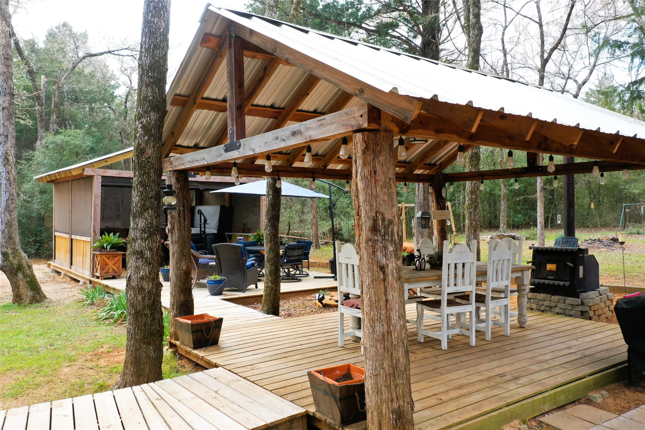 Outdoor Living!