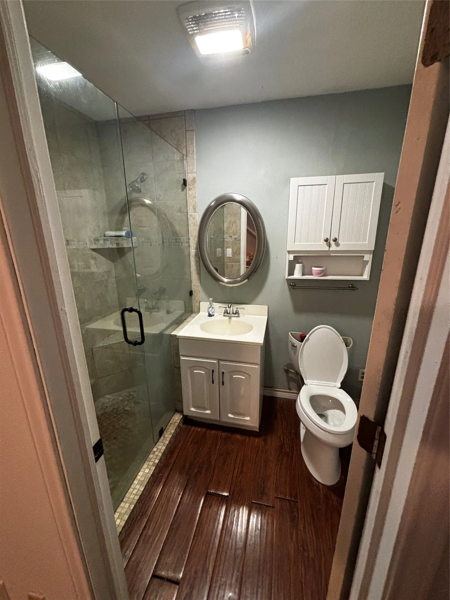 Single Family Residence For Sale in Van Zandt County , 17624 FM 1255, Canton, Texas 75103, 5 Bedroom, 3 Bathroom, 2 Garage spaces, 3,600 Sqft, built in 1973, mls#21188501, Real Estate Agent in Canton, Homes For Sale in Van Zandt county, Homes For Sale in Canton, Realtor in Canton Texas, Real Estate Brokerage Independent Realty Texas, Luminita Cordes Realtor
