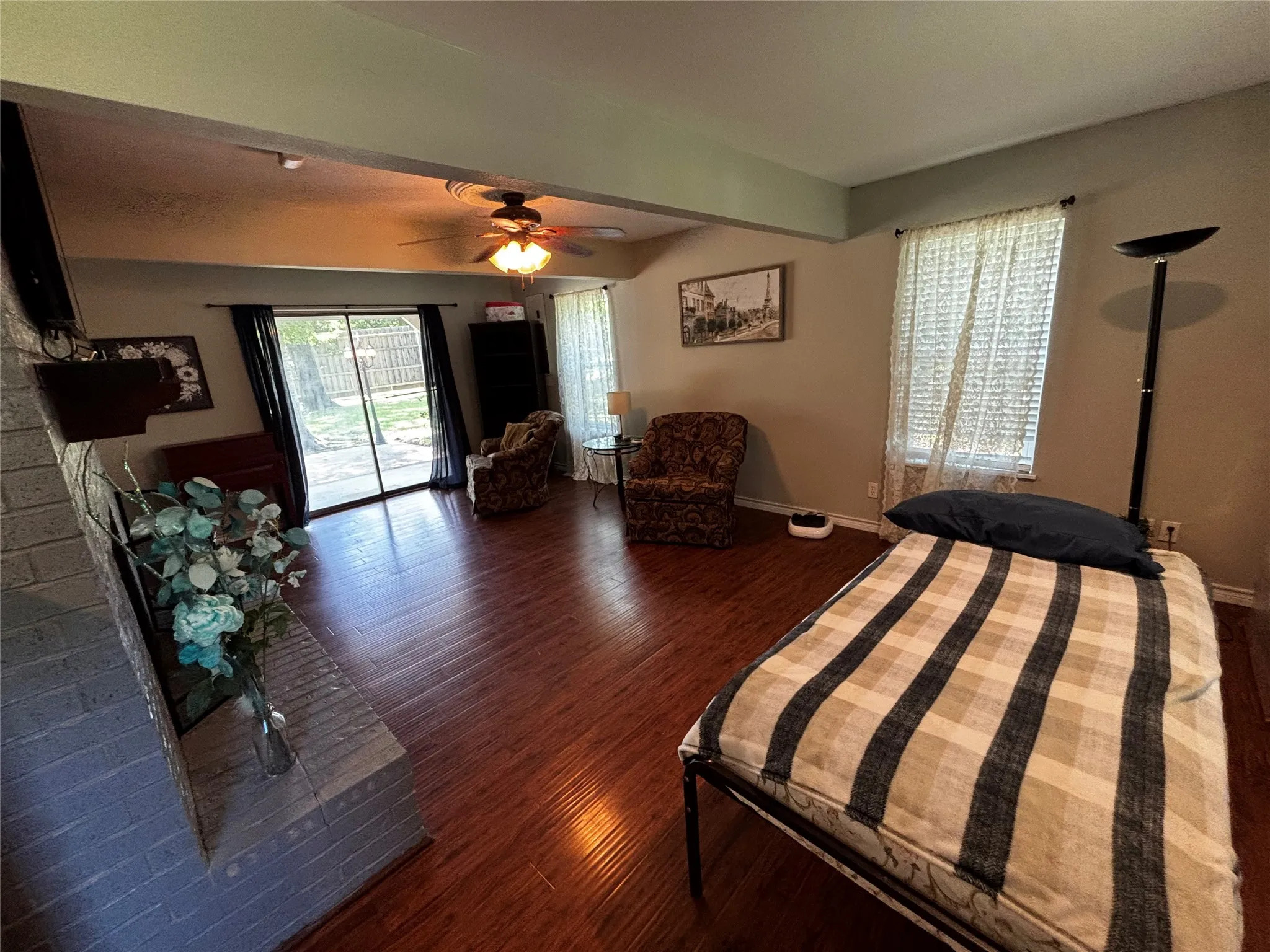 Single Family Residence For Sale in Van Zandt County , 17624 FM 1255, Canton, Texas 75103, 5 Bedroom, 3 Bathroom, 2 Garage spaces, 3,600 Sqft, built in 1973, mls#21188501, Real Estate Agent in Canton, Homes For Sale in Van Zandt county, Homes For Sale in Canton, Realtor in Canton Texas, Real Estate Brokerage Independent Realty Texas, Luminita Cordes Realtor