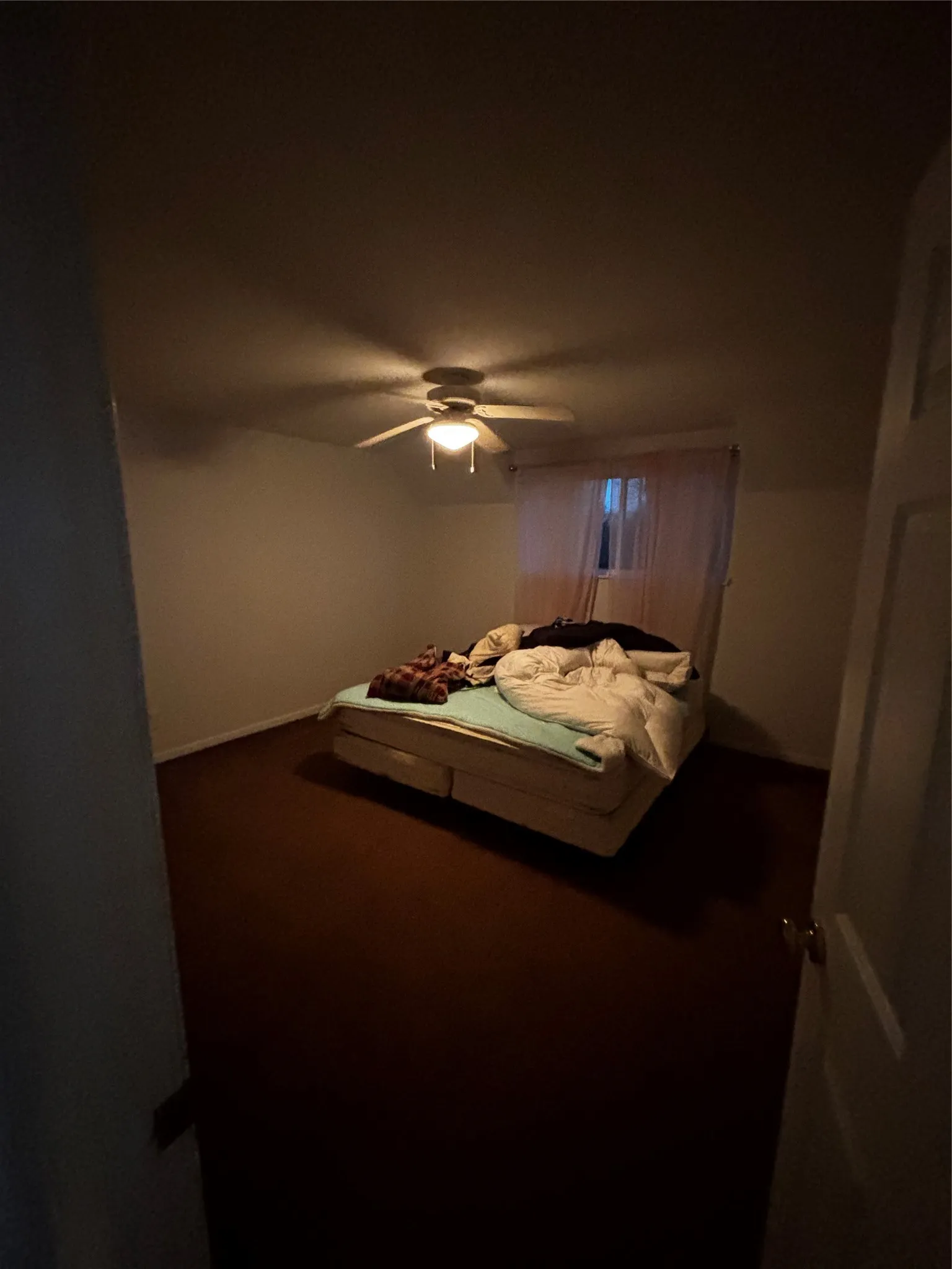 Single Family Residence For Sale in Van Zandt County , 17624 FM 1255, Canton, Texas 75103, 5 Bedroom, 3 Bathroom, 2 Garage spaces, 3,600 Sqft, built in 1973, mls#21188501, Real Estate Agent in Canton, Homes For Sale in Van Zandt county, Homes For Sale in Canton, Realtor in Canton Texas, Real Estate Brokerage Independent Realty Texas, Luminita Cordes Realtor