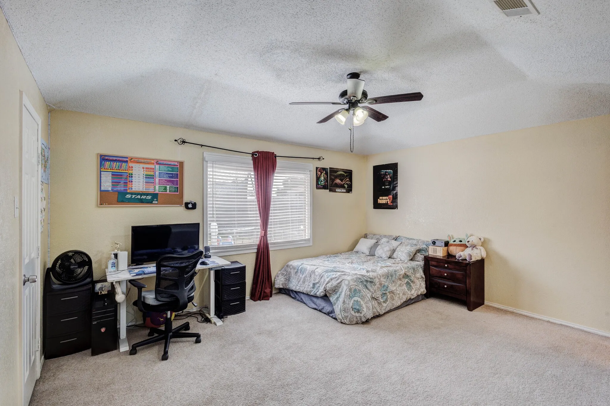 Single Family Residence For Sale in Dallas County , 716 Fieldwood Drive, Mesquite, Texas 75150, 2 Bedroom, 2 Bathroom, Garage spaces, 1,538 Sqft, built in 1983, Price $259,900, mls#21188521, Real Estate Agent in Mesquite, Homes For Sale in Dallas county, Homes For Sale in Mesquite, Realtor in Mesquite Texas, Real Estate Brokerage Independent Realty Texas, Luminita Cordes Realtor