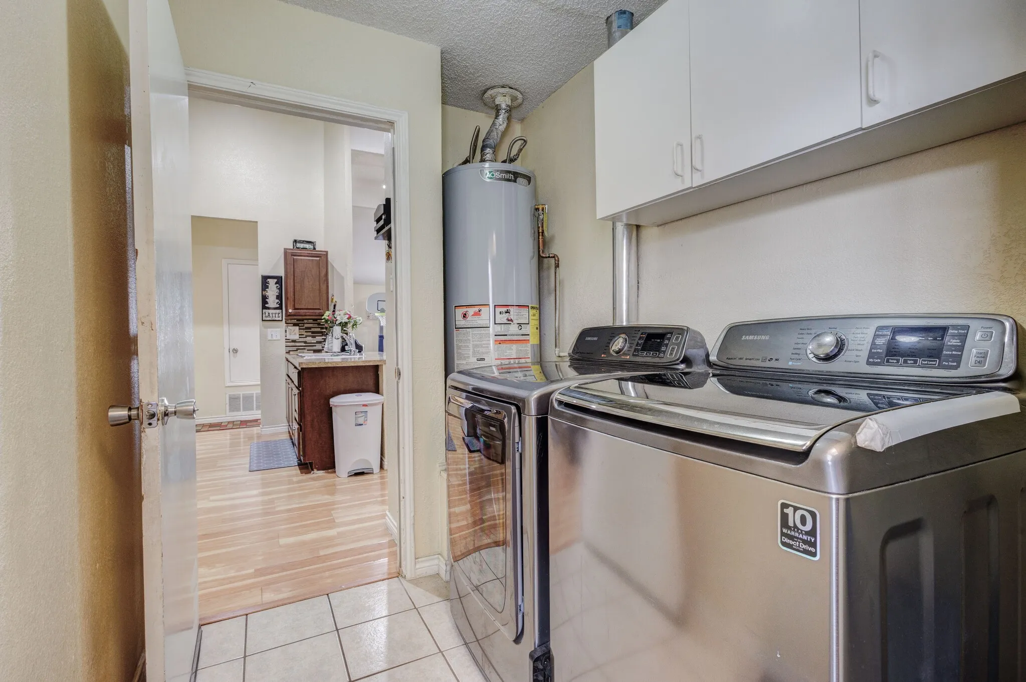 Single Family Residence For Sale in Dallas County , 716 Fieldwood Drive, Mesquite, Texas 75150, 2 Bedroom, 2 Bathroom, Garage spaces, 1,538 Sqft, built in 1983, Price $259,900, mls#21188521, Real Estate Agent in Mesquite, Homes For Sale in Dallas county, Homes For Sale in Mesquite, Realtor in Mesquite Texas, Real Estate Brokerage Independent Realty Texas, Luminita Cordes Realtor